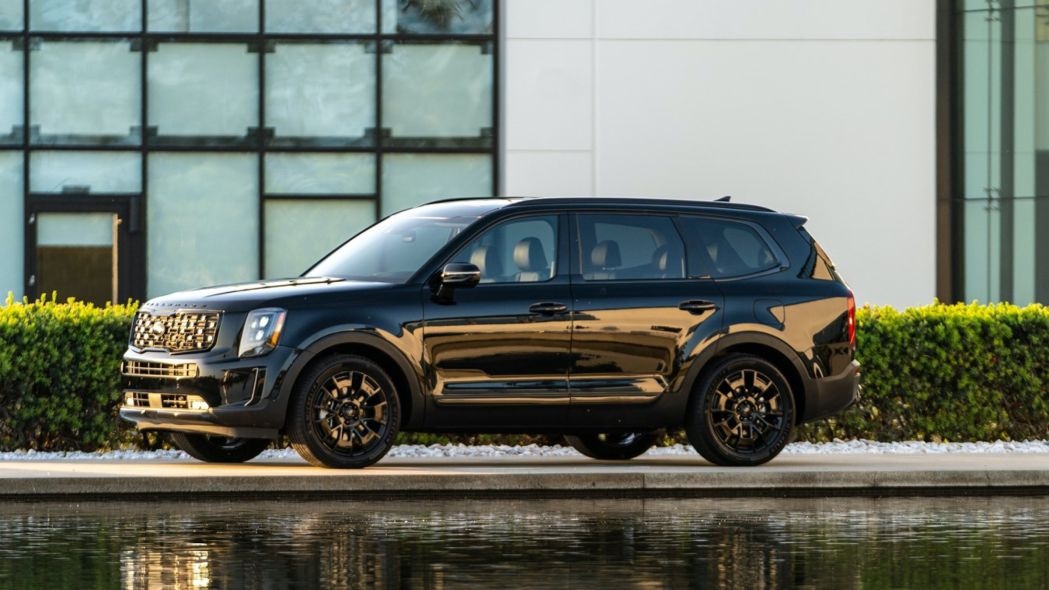 Kia Telluride 2021 ra phiên bản đen bóng ảnh 4 Kia Telluride 2021 ra phien ban den bong anh 4