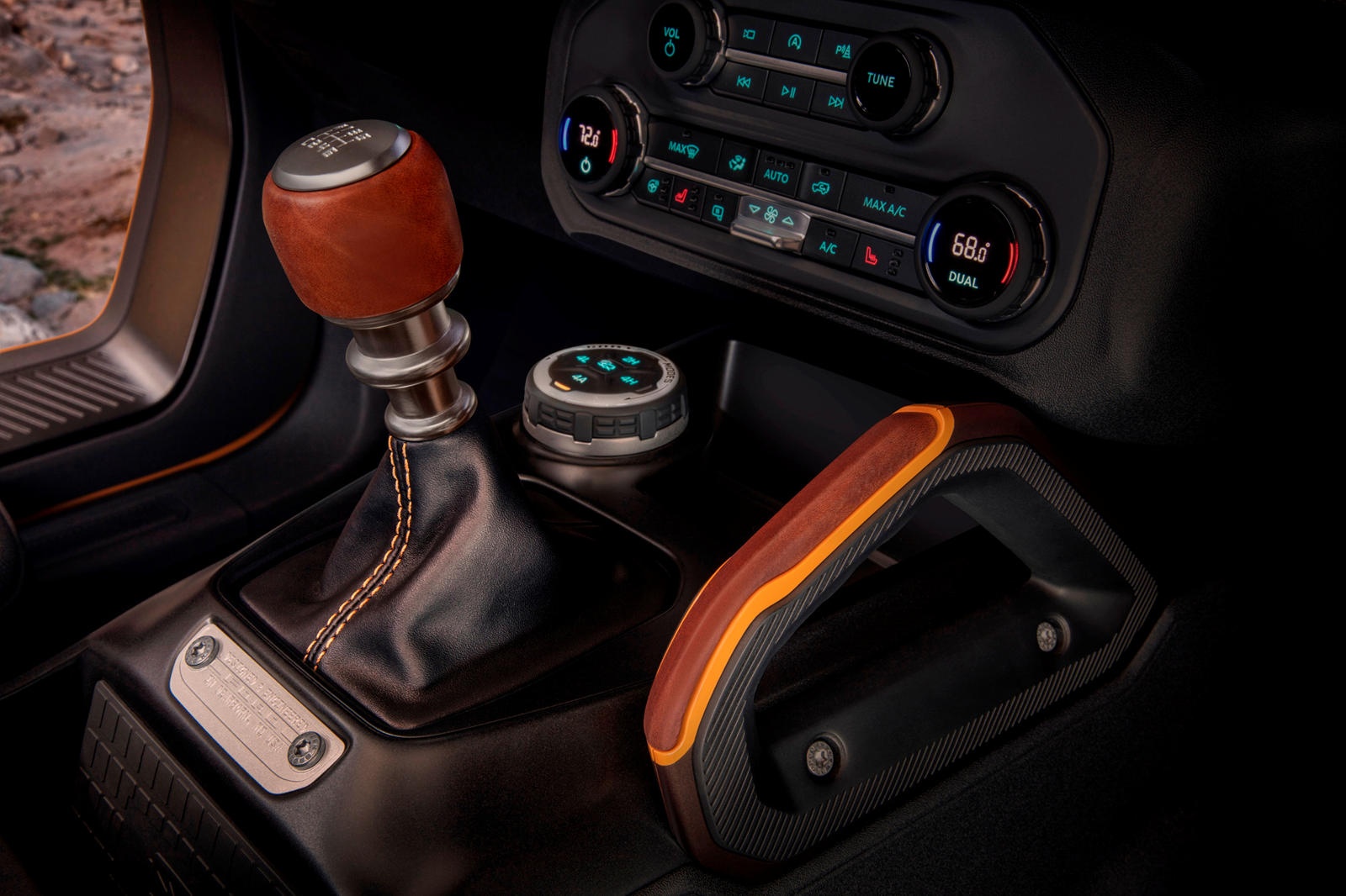 Ford Bronco First Edition 2021 da ban het anh 6