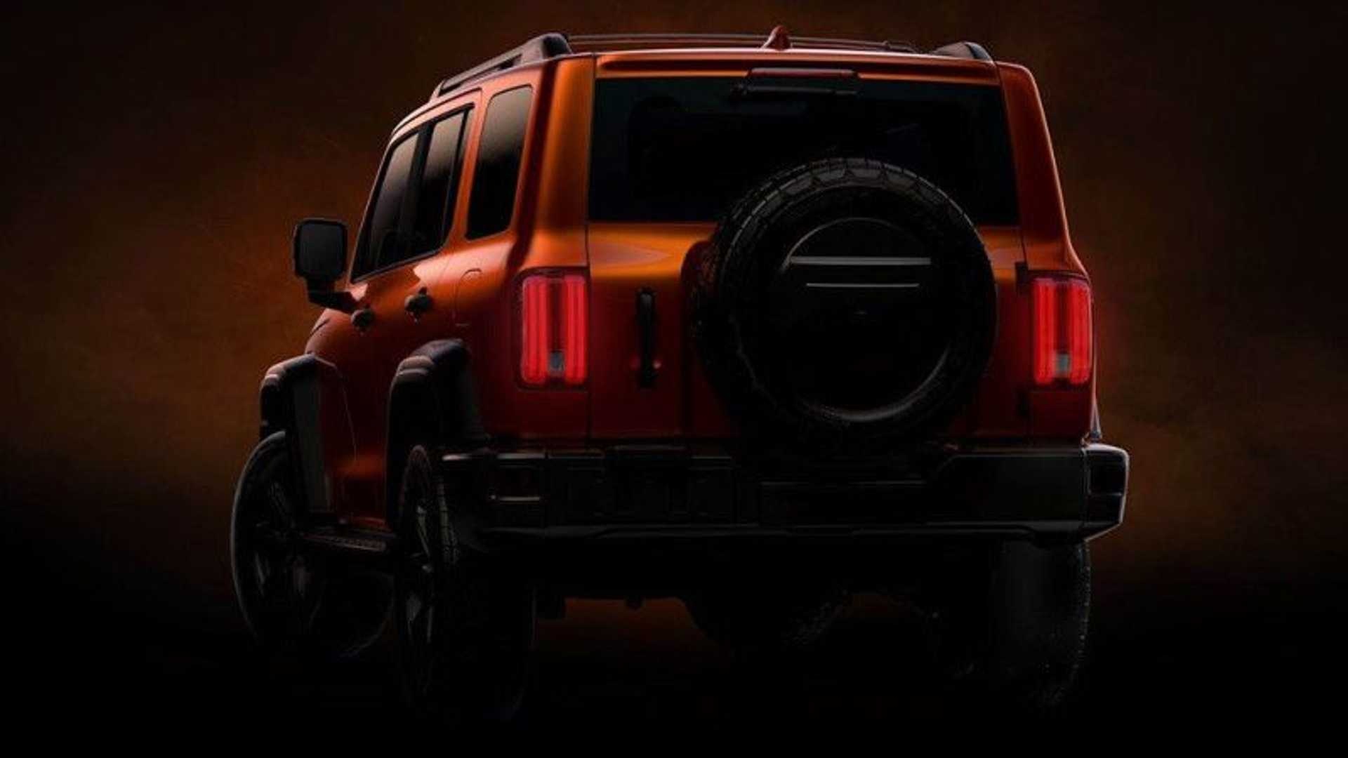 Ford Bronco vua ra mat da bi lam nhai anh 2