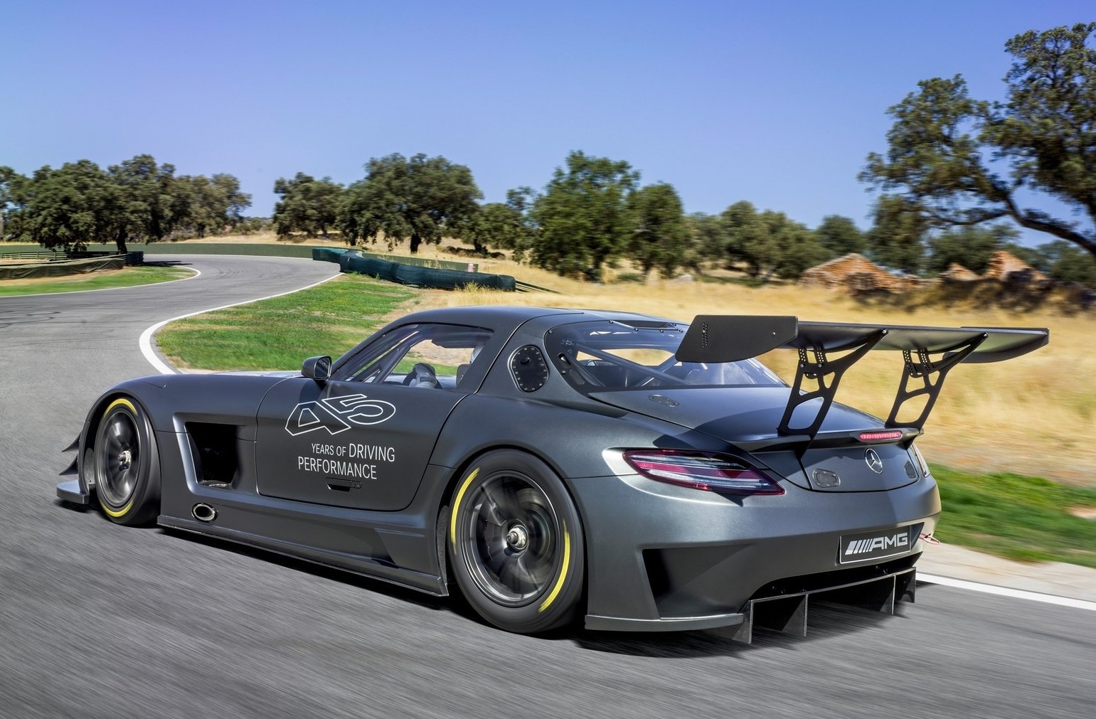 các phiên bản kỷ niệm nổi danh trong giới xe hơi ảnh 8 cac phien ban ky niem noi danh trong gioi xe hoi anh 8