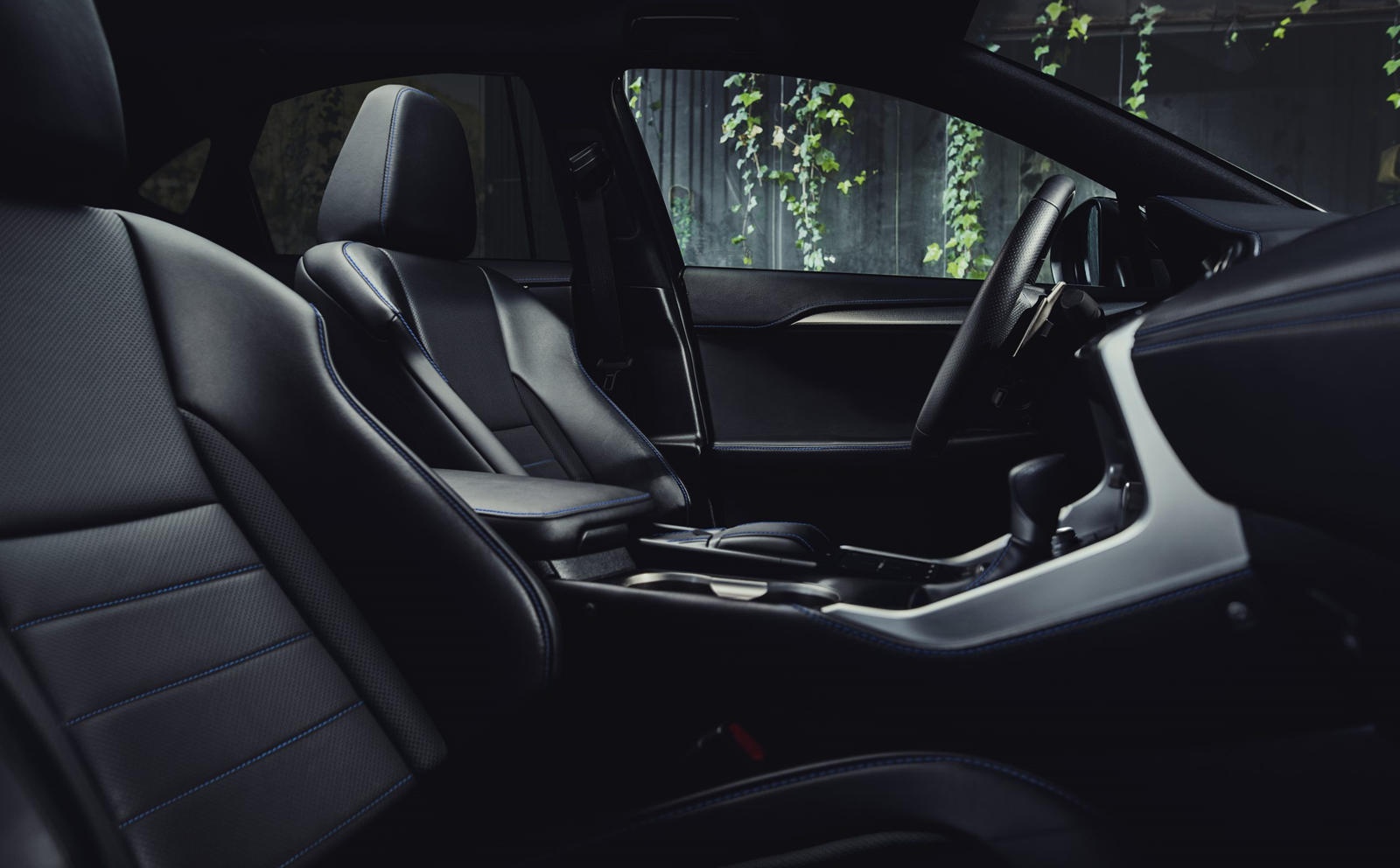 Lexus NX Hybrid 2021 ra phiên bản đặc biệt ảnh 2 Lexus NX Hybrid 2021 ra phien ban dac biet anh 2