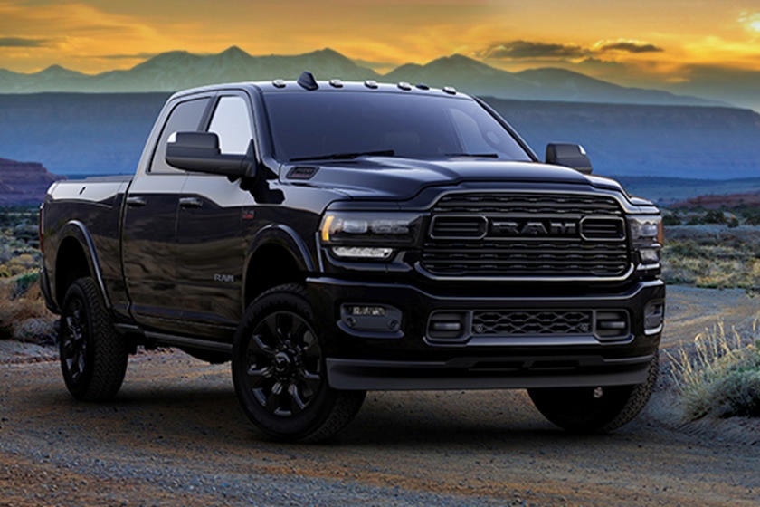 cac phien ban bong dem noi danh nam 2020 anh 11