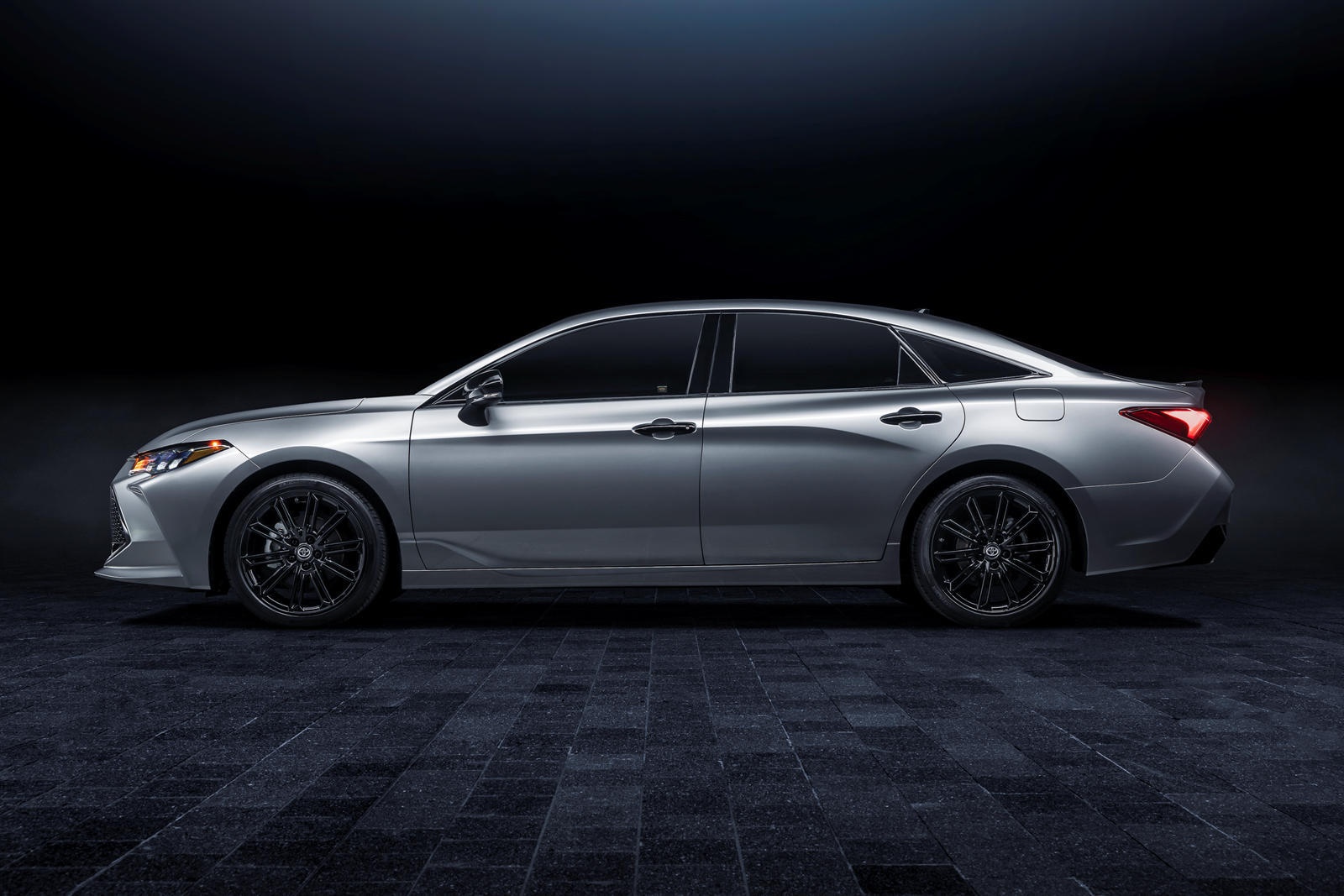 các phiên bản bóng đêm nổi danh năm 2020 ảnh 35 cac phien ban bong dem noi danh nam 2020 anh 35