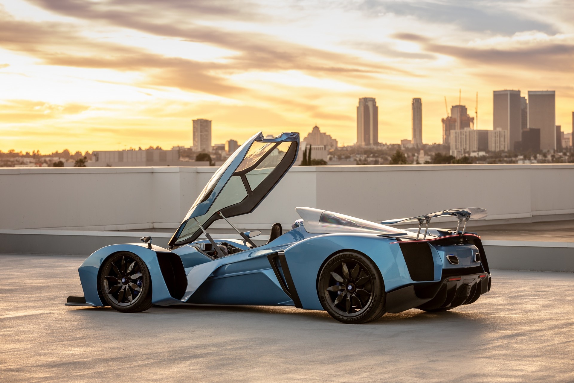 hang xe Phap bat ngo ra mat sieu xe hybrid nhanh nhat the gioi anh 6