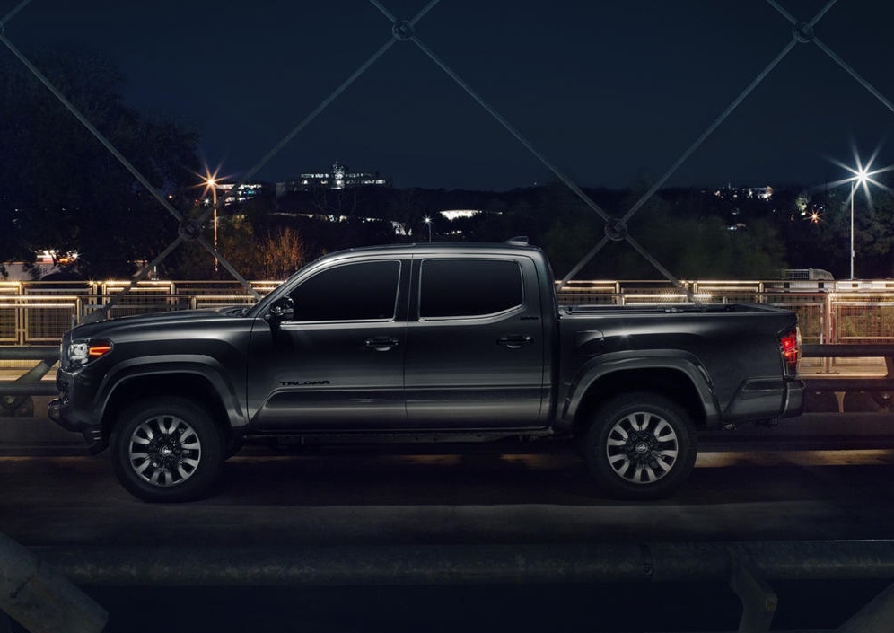 Toyota công bố giá bán Tacoma 2021 ảnh 9 Toyota cong bo gia ban Tacoma 2021 anh 9