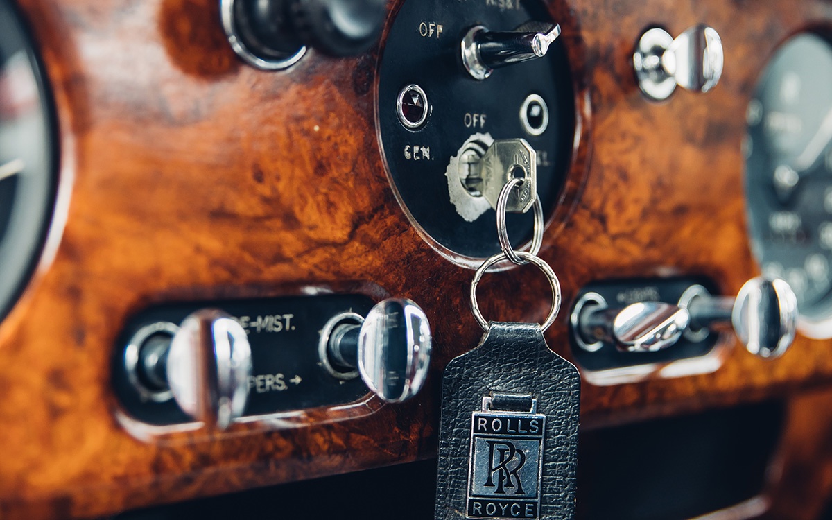 Rolls-Royce chạy điện giá từ 463.000 USD ảnh 13 Rolls-Royce chay dien gia tu 463.000 USD anh 13