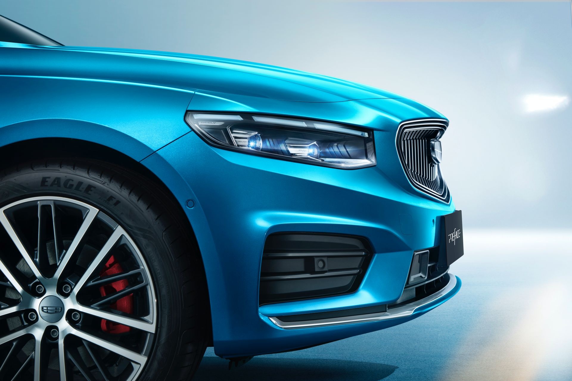 Geely khoe khoang lái sedan hạng sang ảnh 13 Geely khoe khoang lai sedan hang sang anh 13