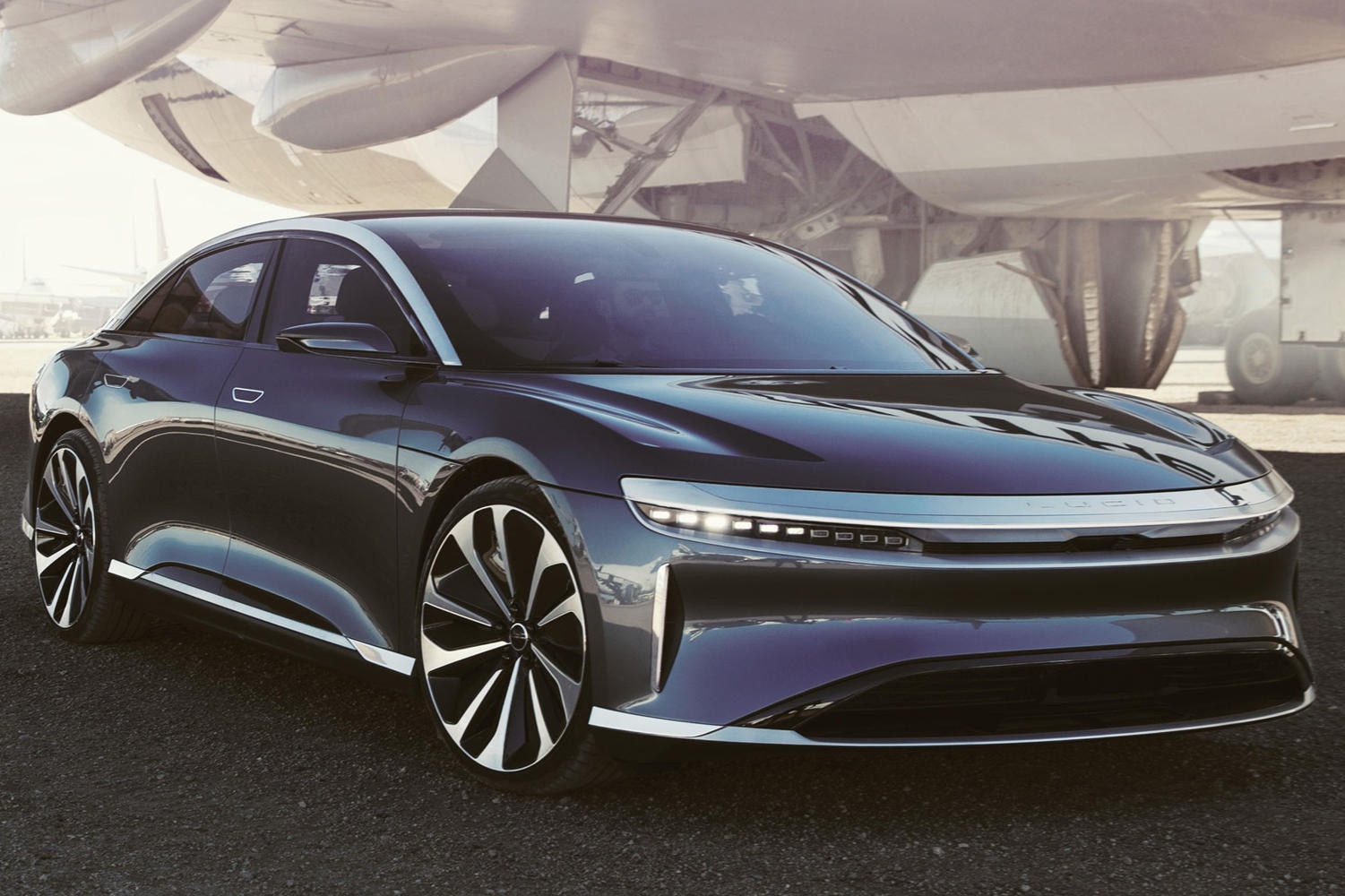 Oto dien cong suat hon 1.000 ma luc Lucid Air sap ra mat hinh anh