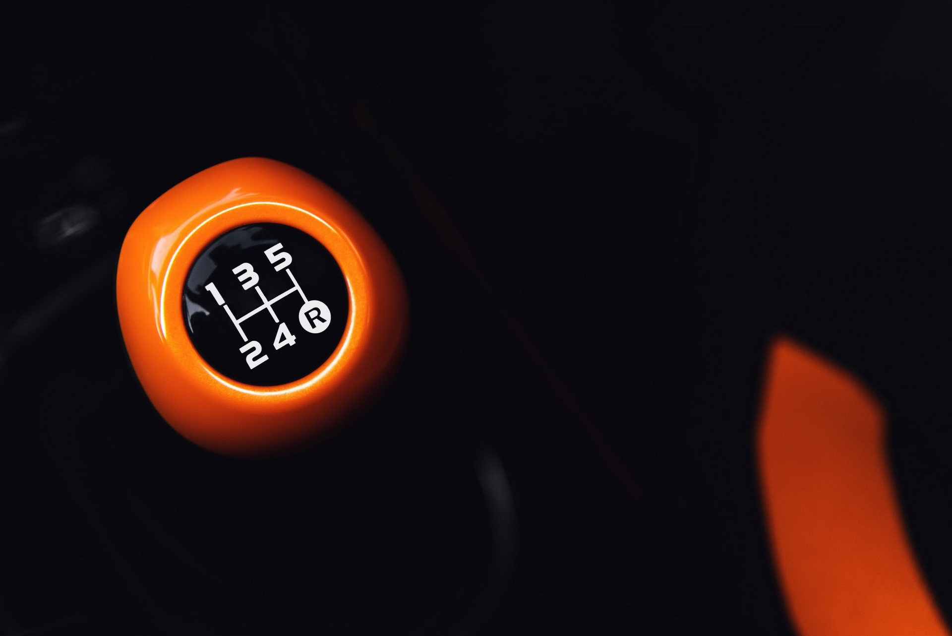 Toyota Aygo JBL Edition danh cho tin do am nhac anh 16