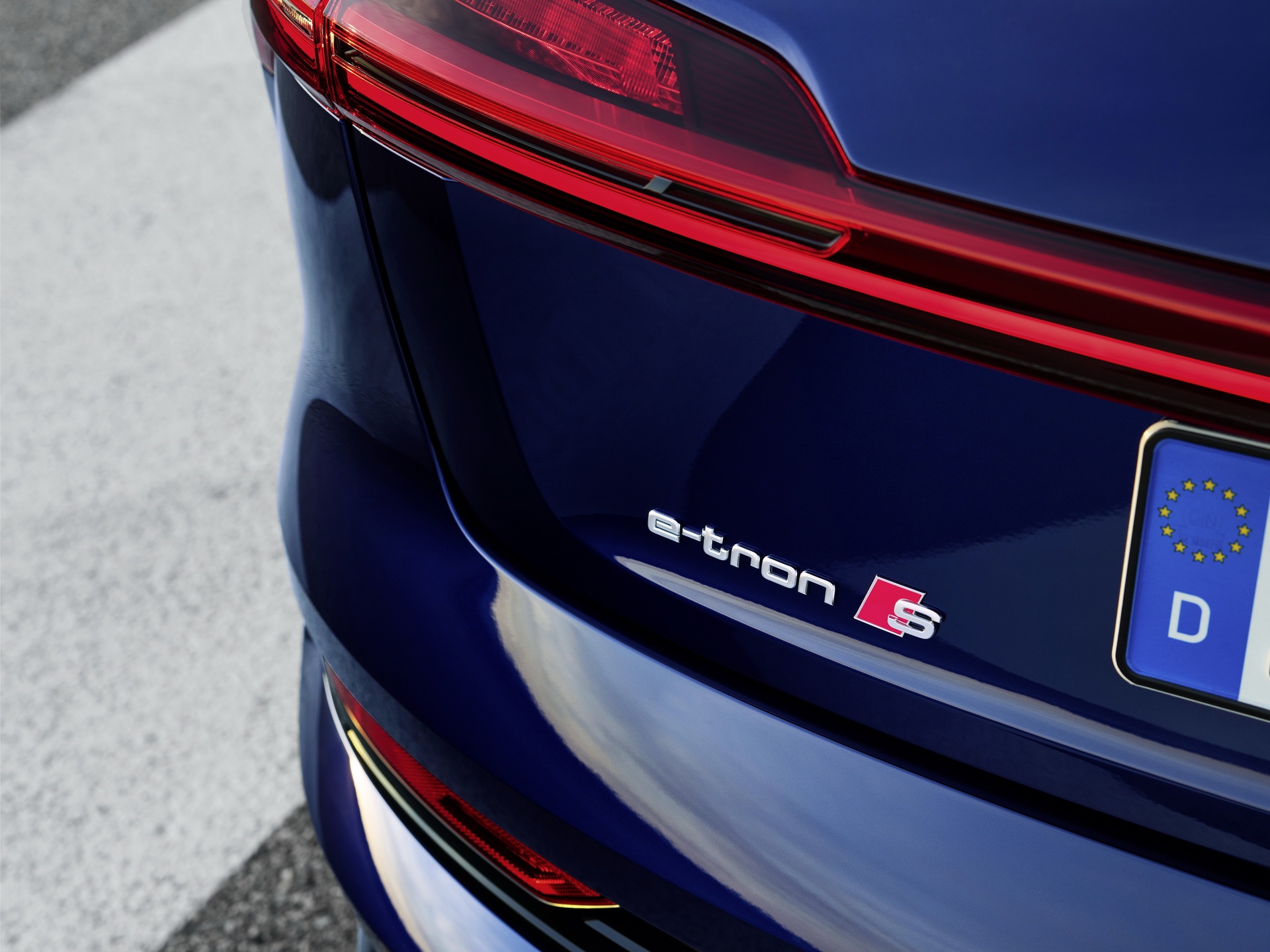 Audi E-Tron S 2021 bán ra thị trường ảnh 6 Audi E-Tron S 2021 ban ra thi truong anh 6