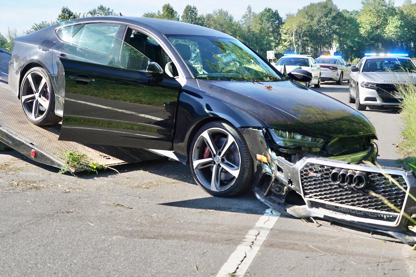 canh sat My ruot duoi tai xe Audi RS7 anh 2