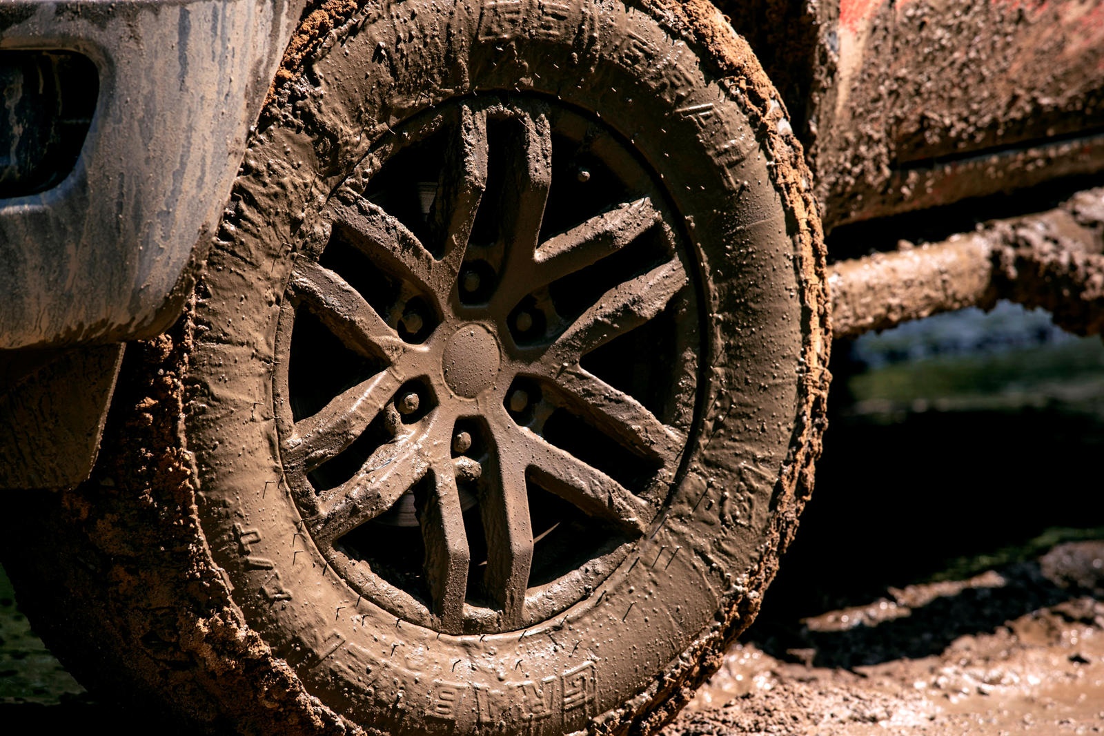 lộ diện biến thể Ford Ranger 2021 mạnh nhất  ảnh 7 lo dien bien the Ford Ranger 2021 manh nhat anh 7