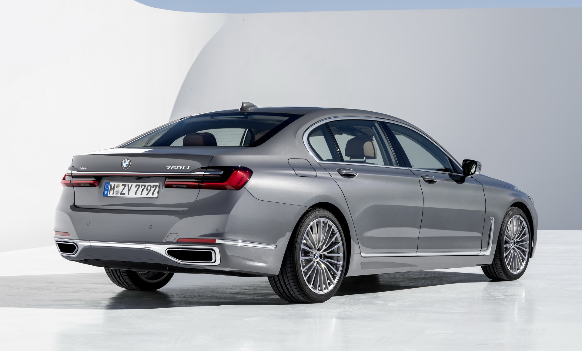 chon sedan hang sang cua Duc anh 9