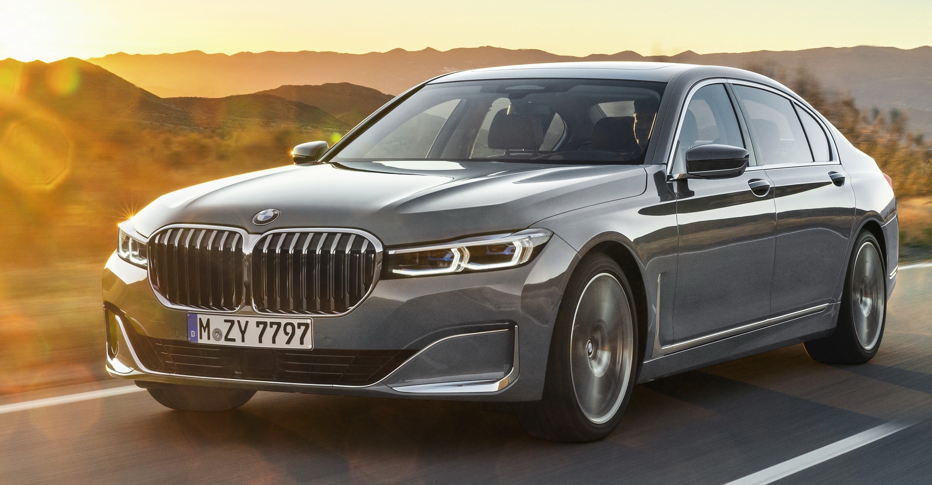 chon sedan hang sang cua Duc anh 2