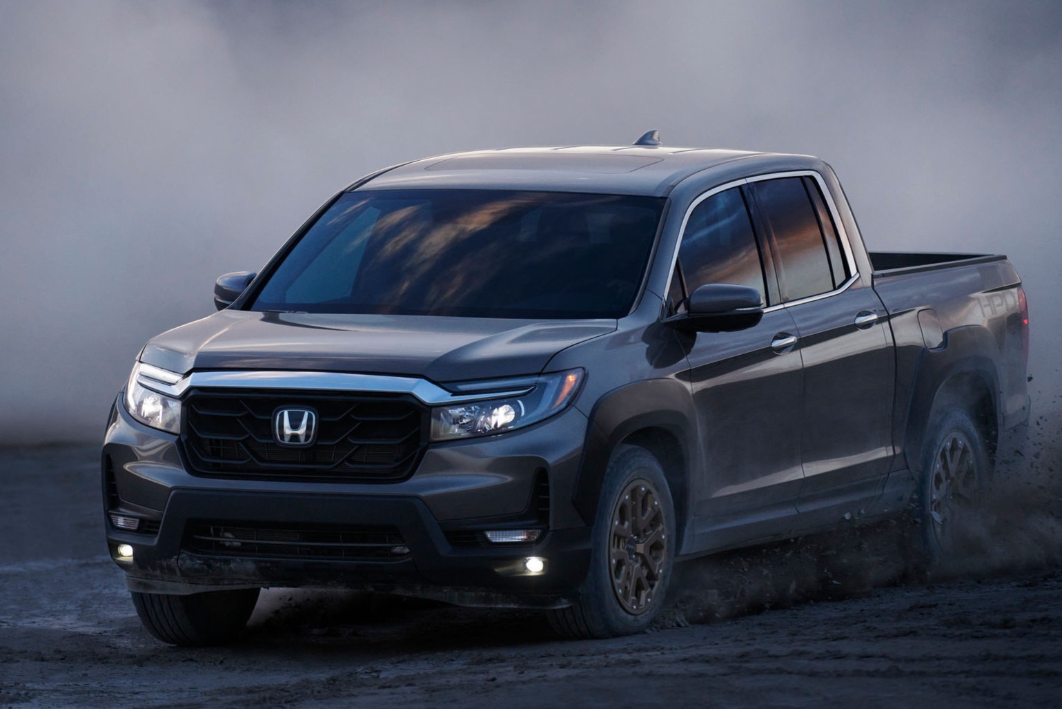 Honda Ridgeline 2021 them tinh nang, thiet ke du dan hon hinh anh