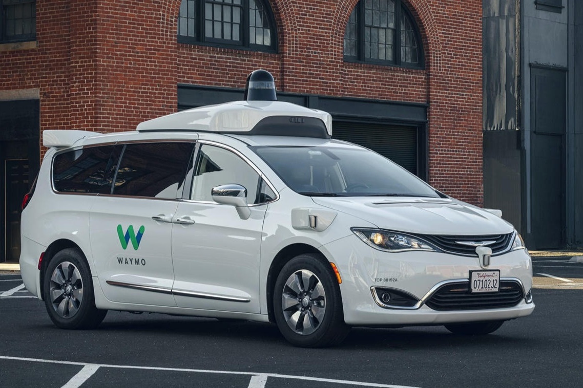 Bang cua My sap co taxi khong nguoi lai hinh anh