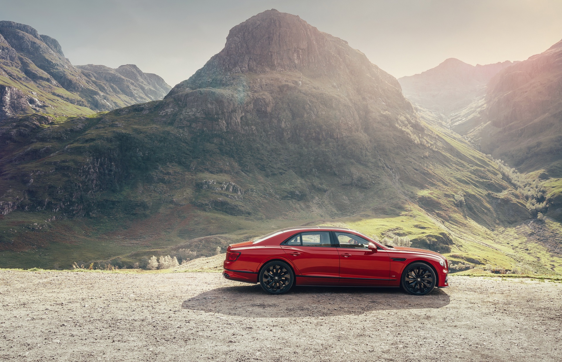 Bentley Flying Spur V8 mới lộ diện ảnh 5 Bentley Flying Spur V8 moi lo dien anh 5