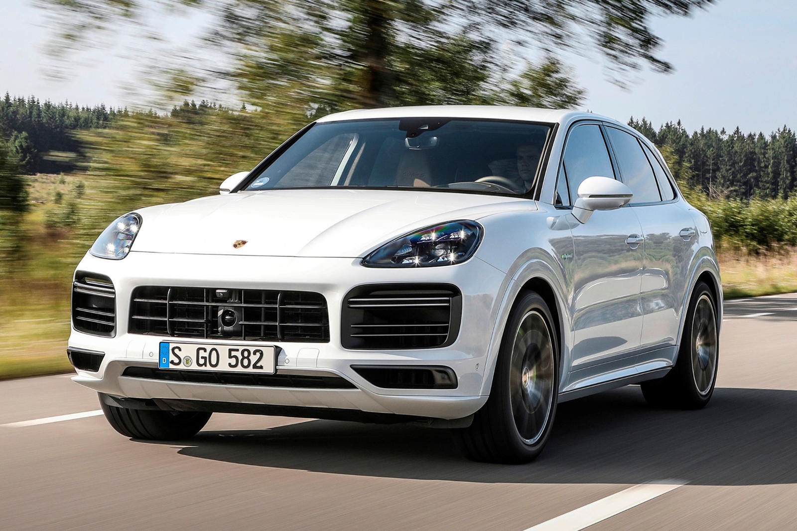 Porsche ra mat Cayenne E-Hybrid 2021 hinh anh