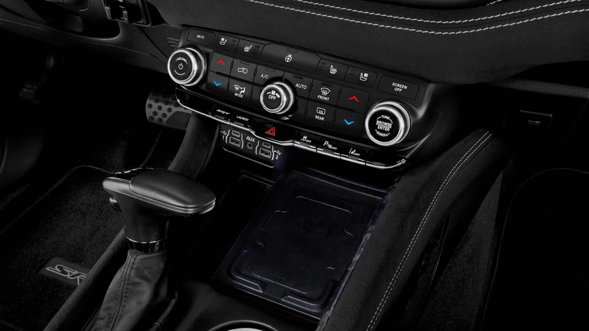 xe co bap Dodge Durango SRT Hellcat 2021 mo ban anh 28