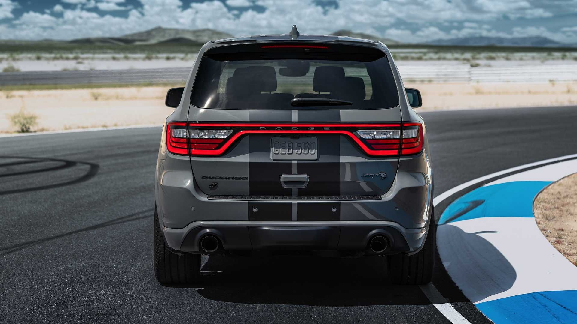 xe co bap Dodge Durango SRT Hellcat 2021 mo ban anh 5