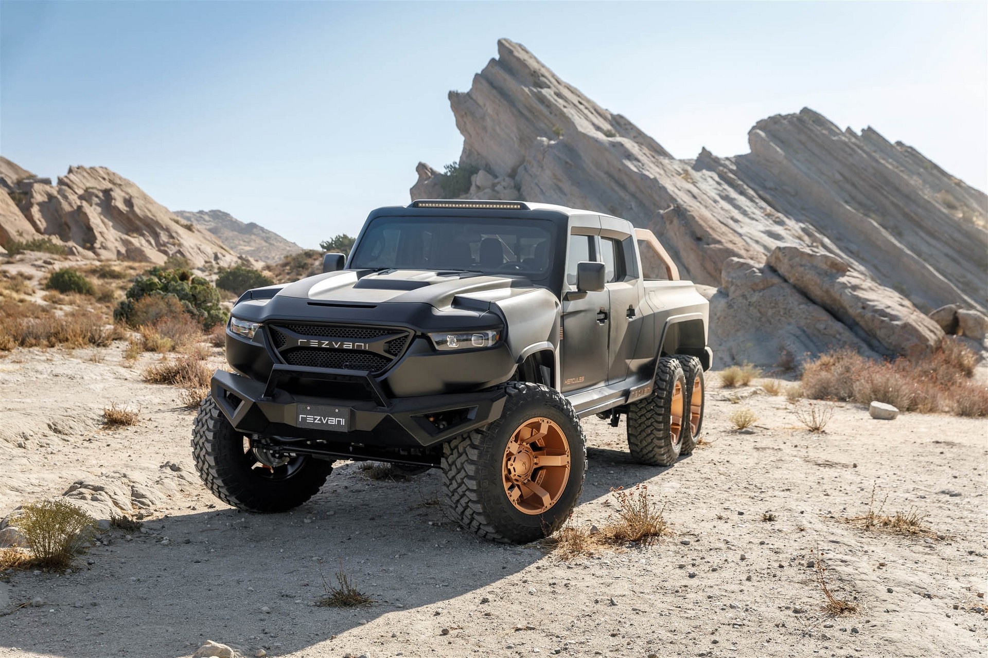 Rezvani Hercules 6×6 có giá bán gần nửa triệu USD ảnh 1 Rezvani Hercules 6×6 co gia ban gan nua trieu USD anh 1