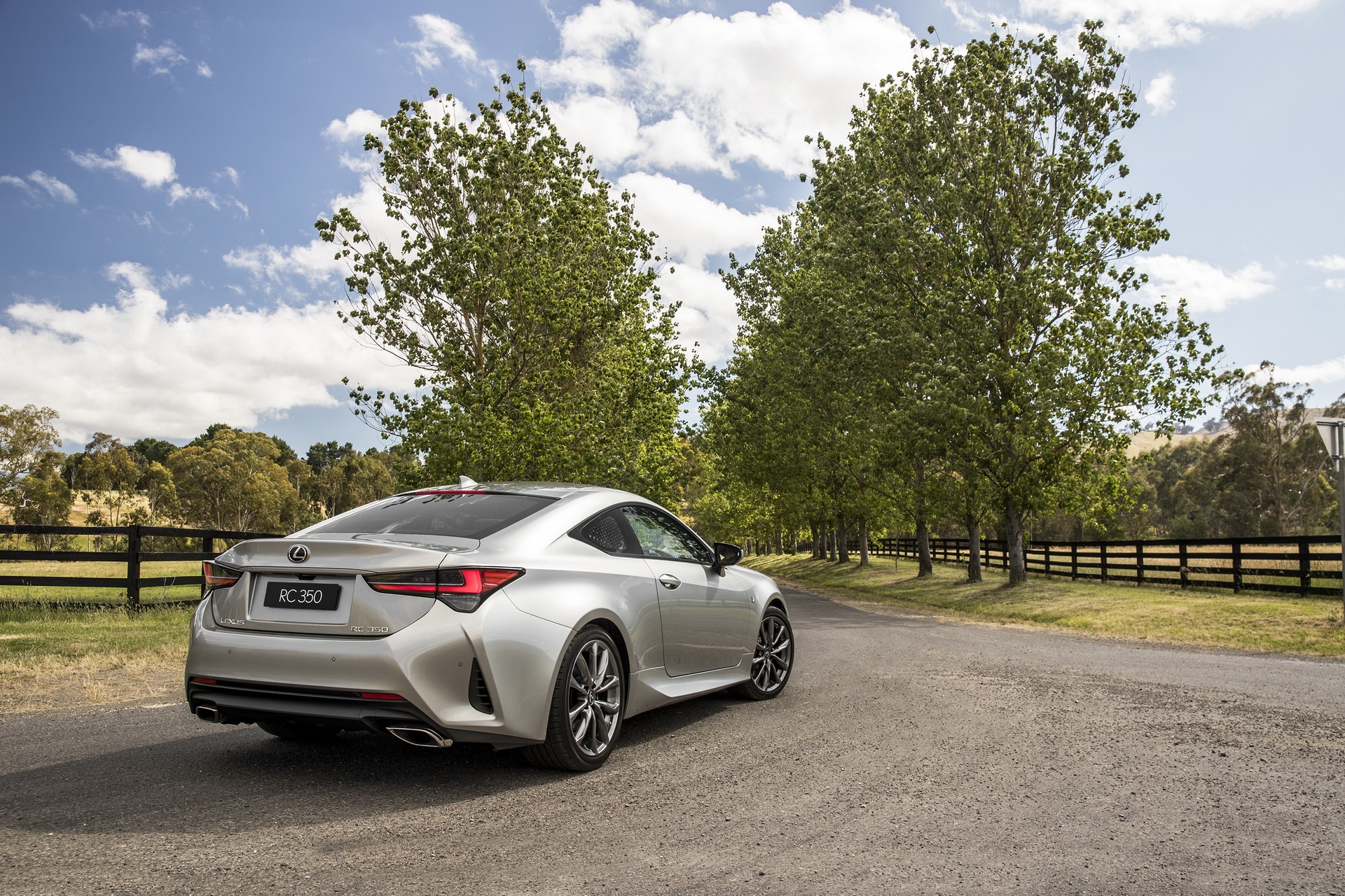 Lexus RC 2021 có gì mới ảnh 3 Lexus RC 2021 co gi moi anh 3