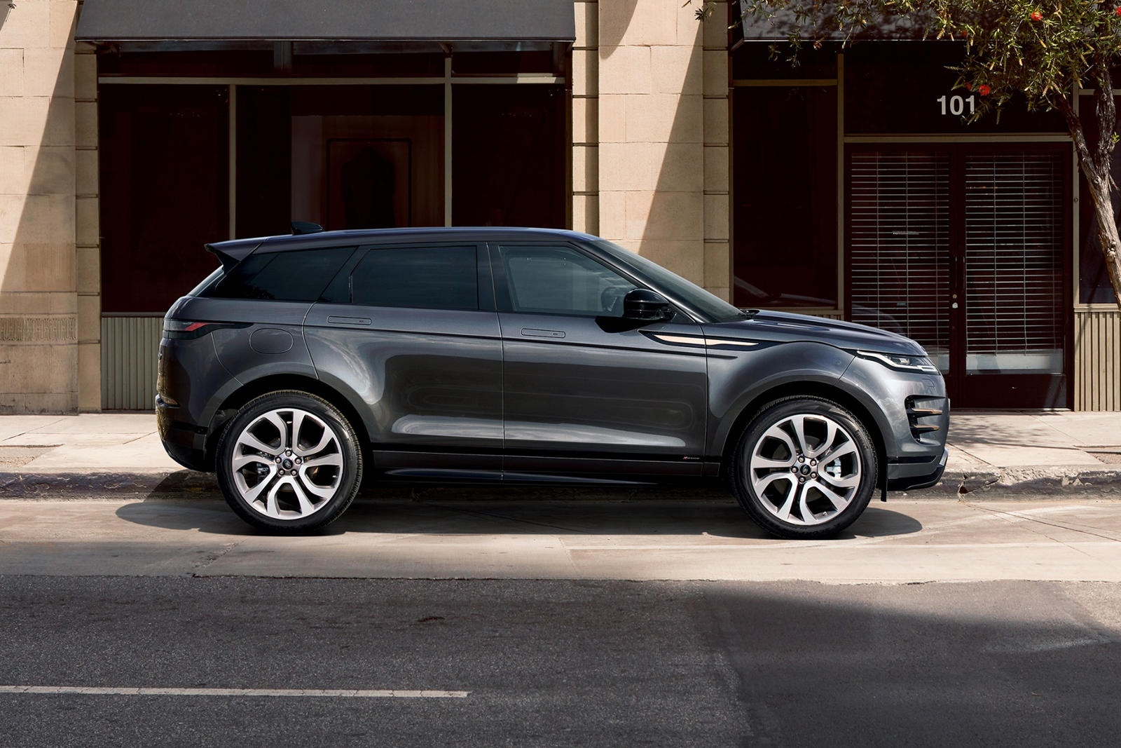 Range Rover Evoque 2021 được nâng cấp những gì ảnh 17 Range Rover Evoque 2021 duoc nang cap nhung gi anh 17