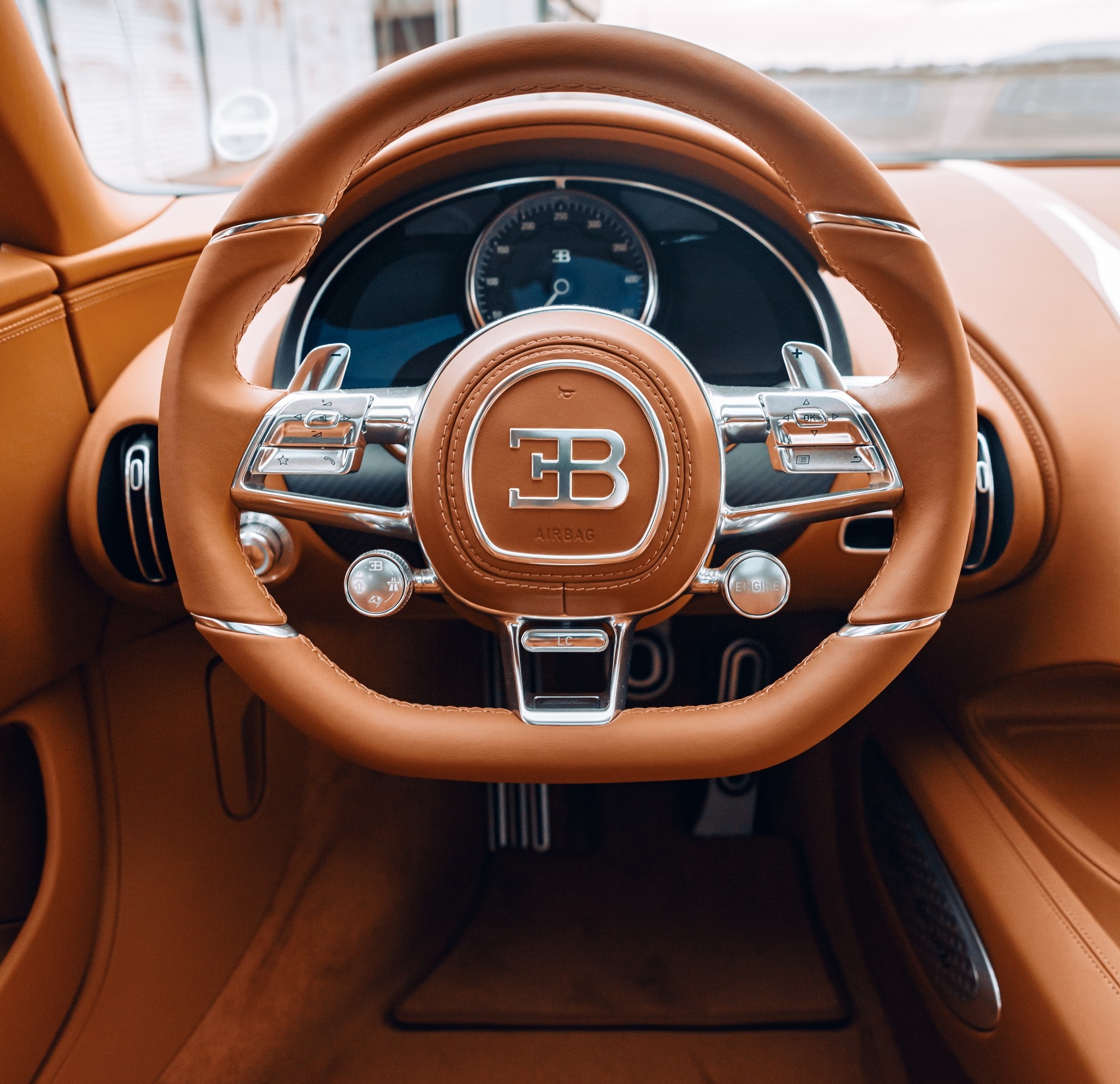 sieu xe moi cua Bugatti chi san xuat 20 chiec anh 14