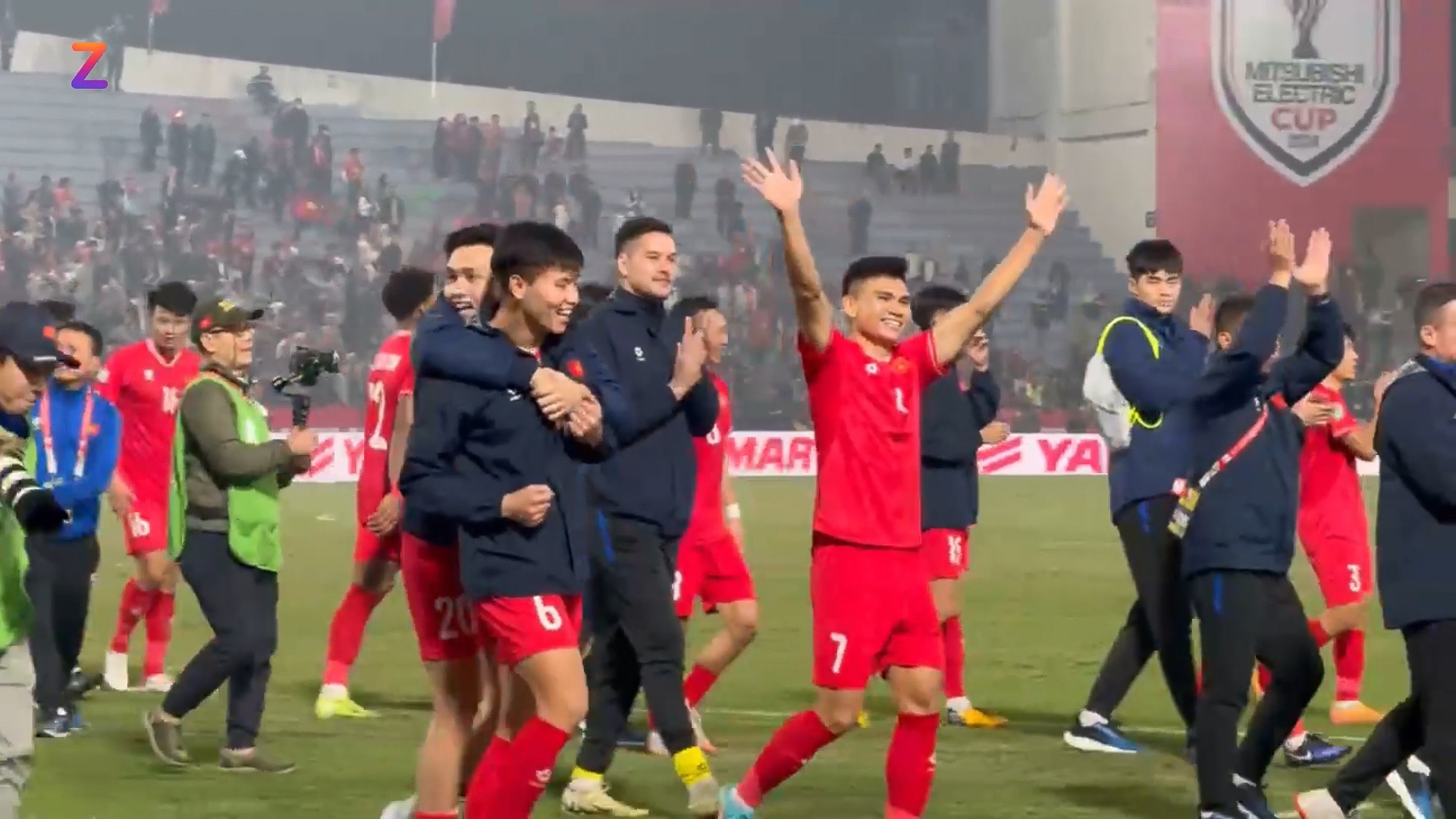 Tuyen Viet Nam an mung tam ve vao chung ket hinh anh