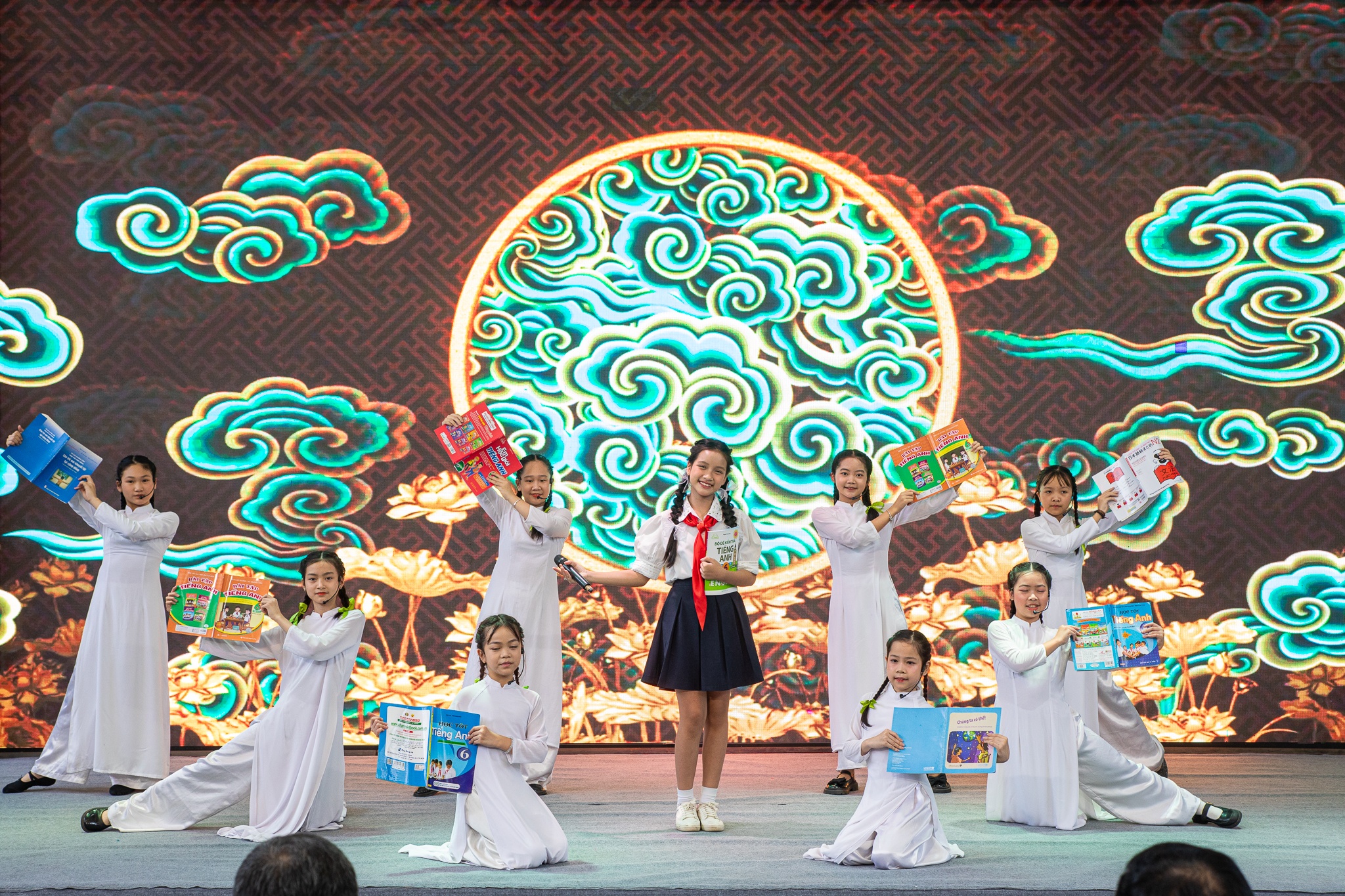 Ngay Sach va Van hoa doc 2025 tai Pho sach Ha Noi hinh anh