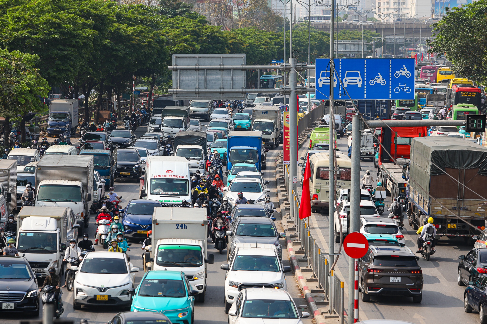 tac duong ve nghi le anh 3