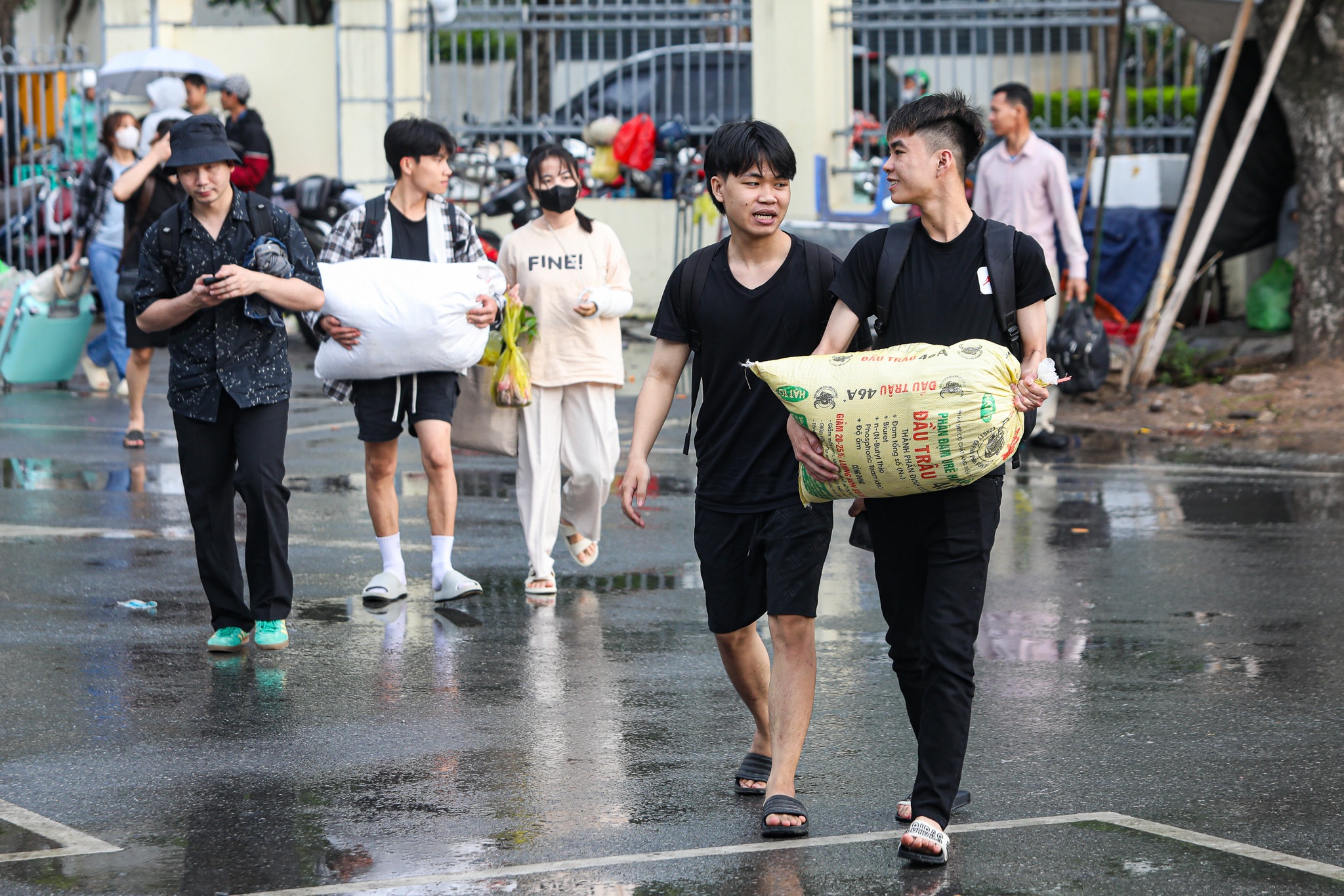 tac duong ve ha noi anh 12