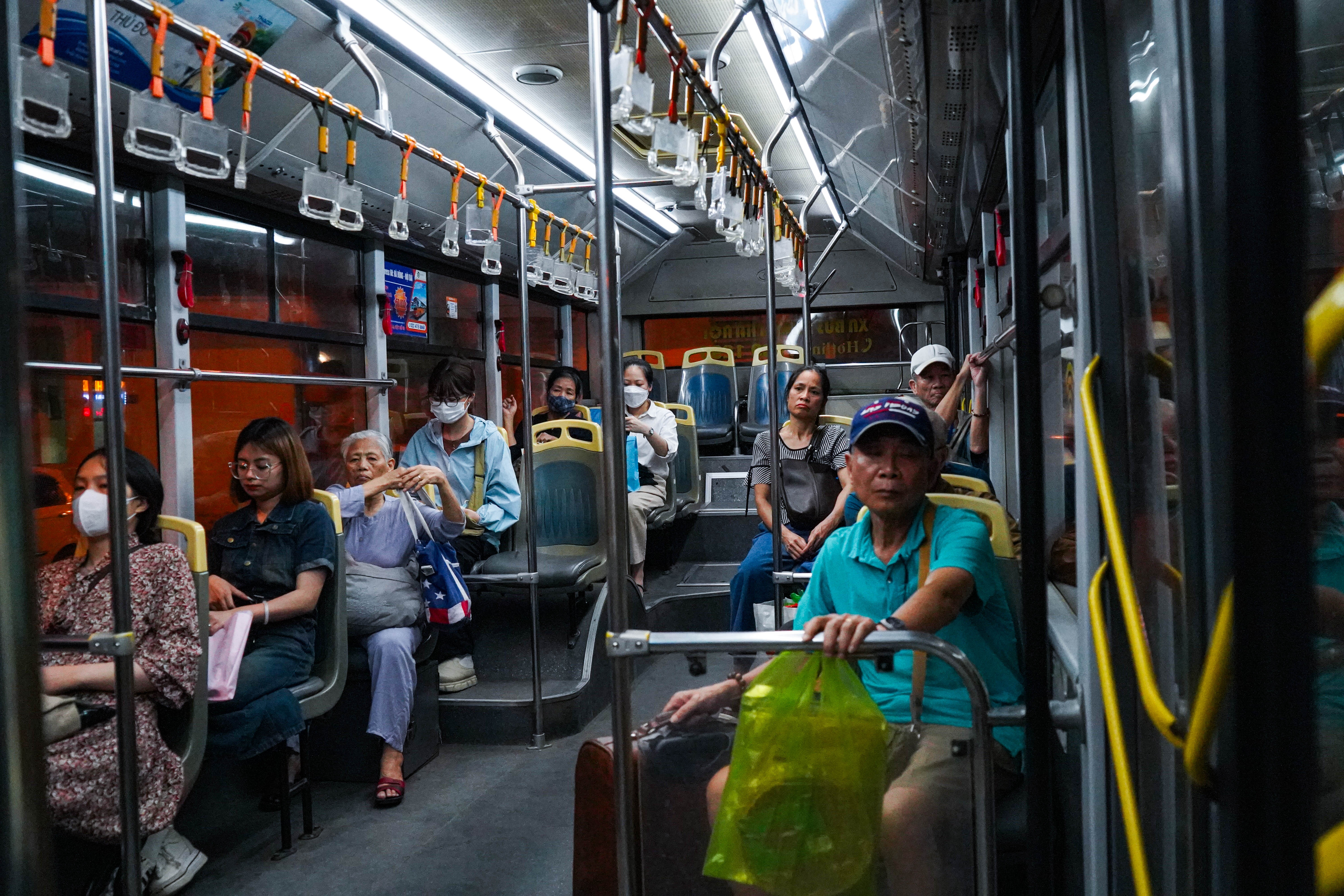 vanh dai 1 cam xe anh 11