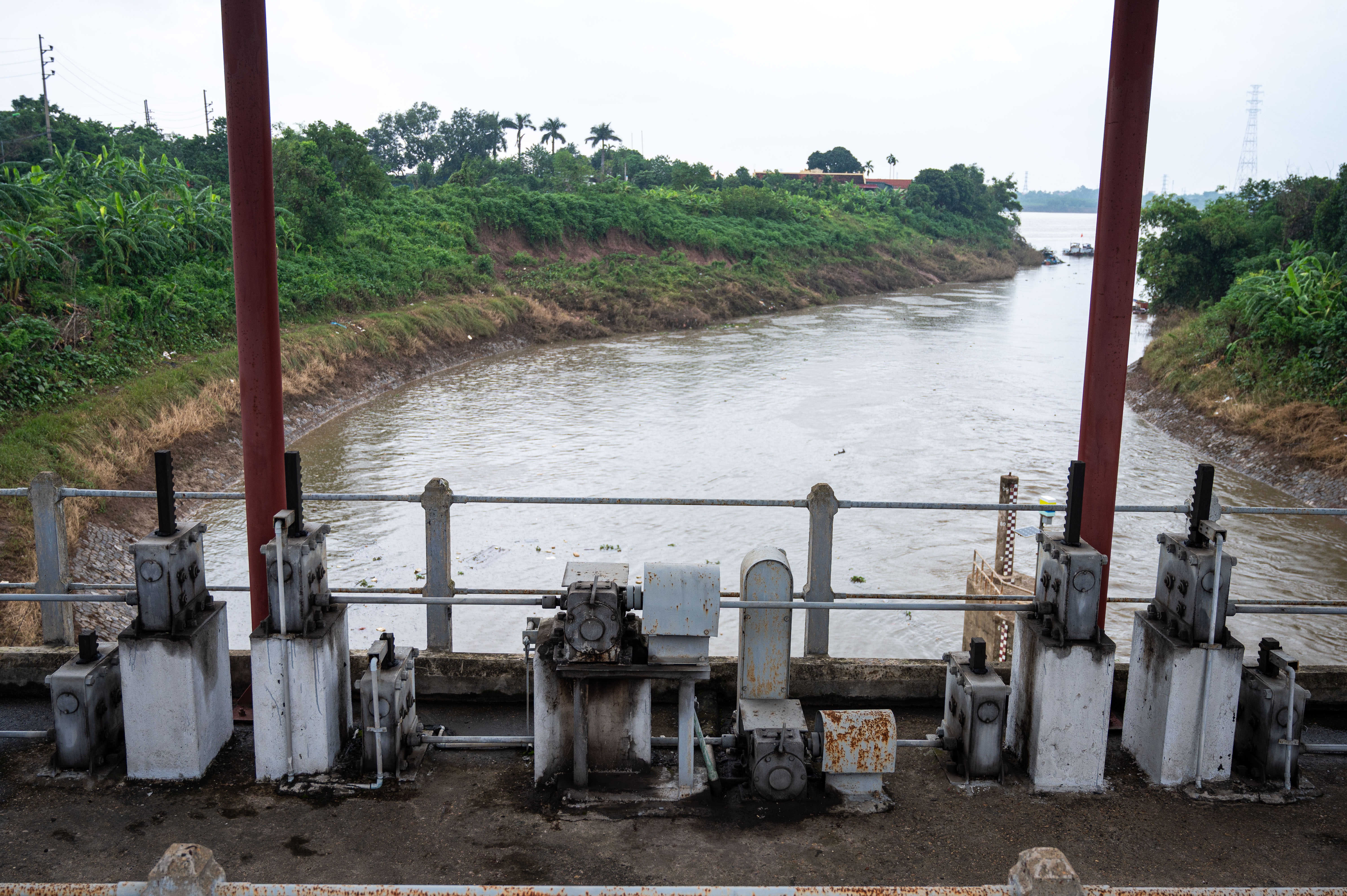 tram bom de tieu ung anh 6