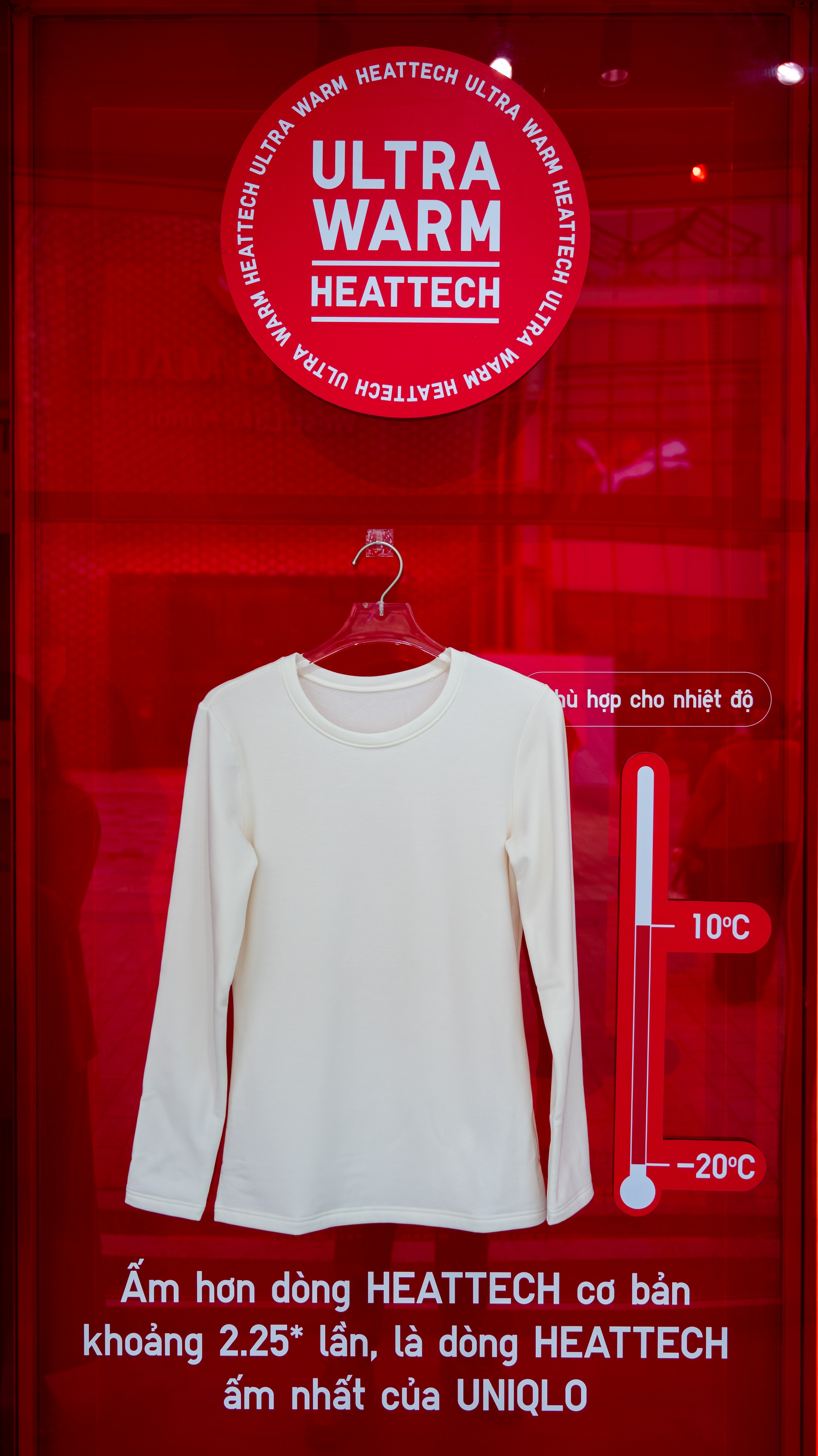 ao giu am Uniqlo,  HEATTECH,  PUFFTECH,  mac am khong nang,  cong nghe giu nhiet,  thoi trang Ha Noi anh 14