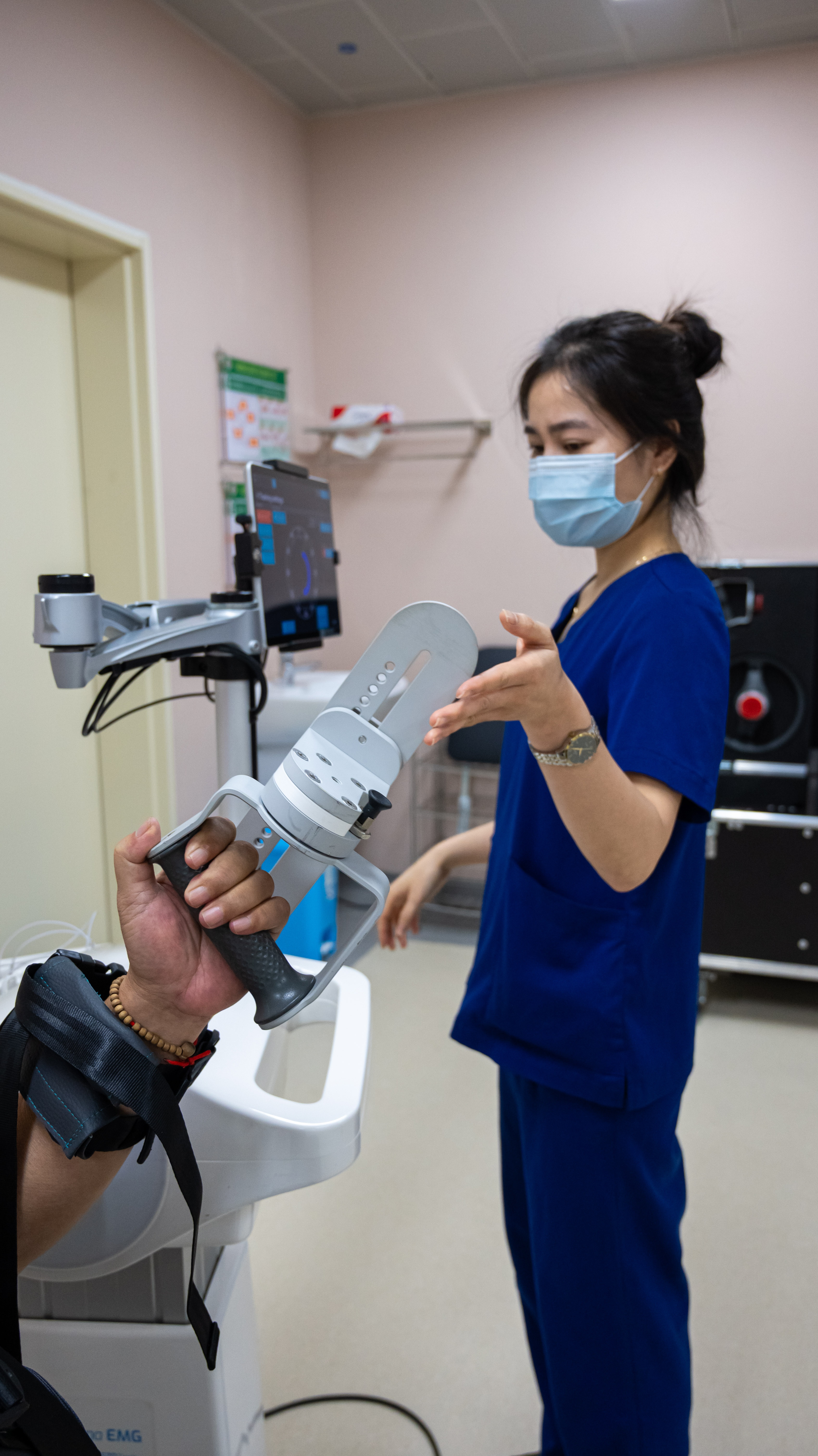 trong phong can thiep nao anh 40