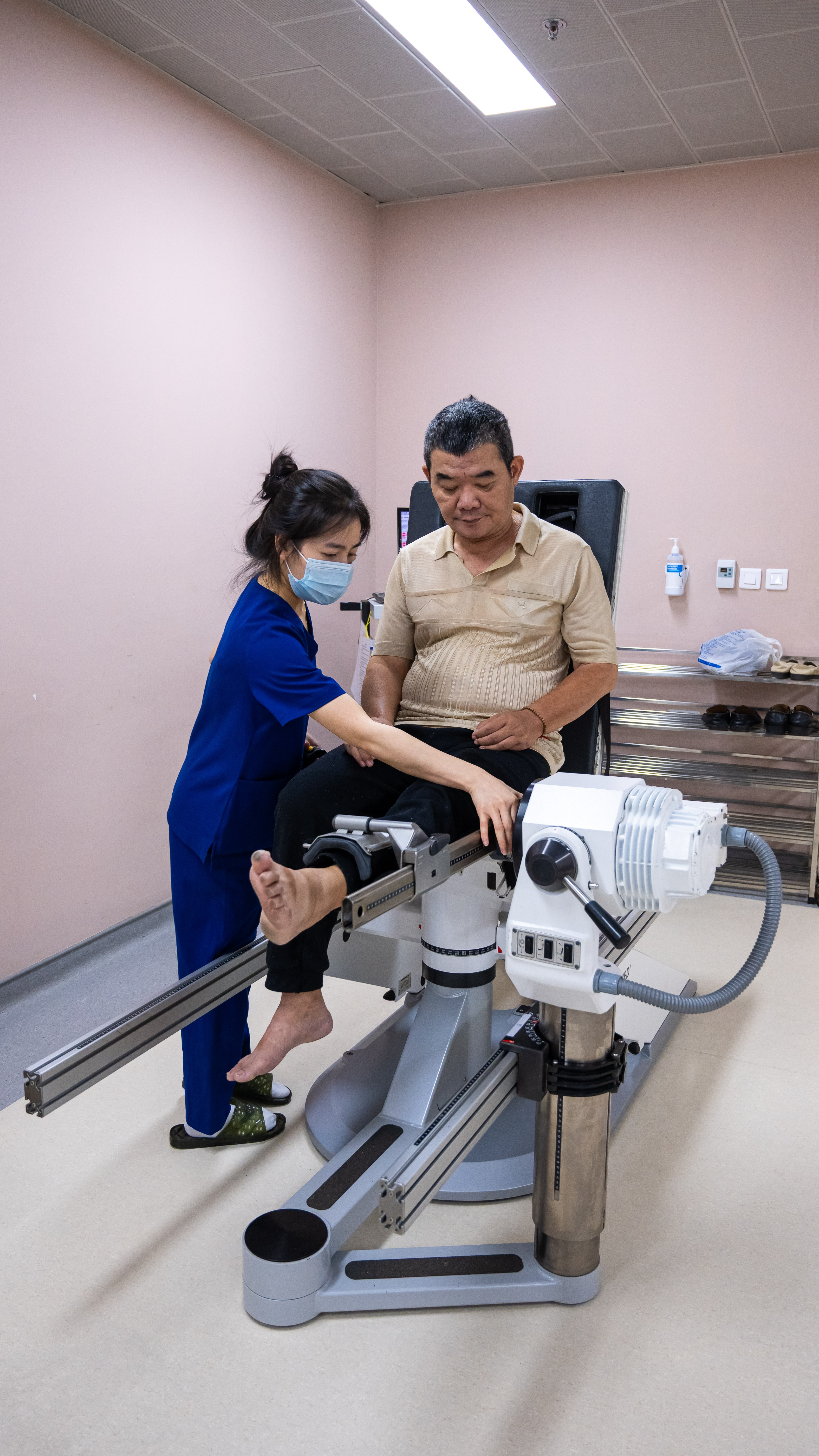 trong phong can thiep nao anh 36