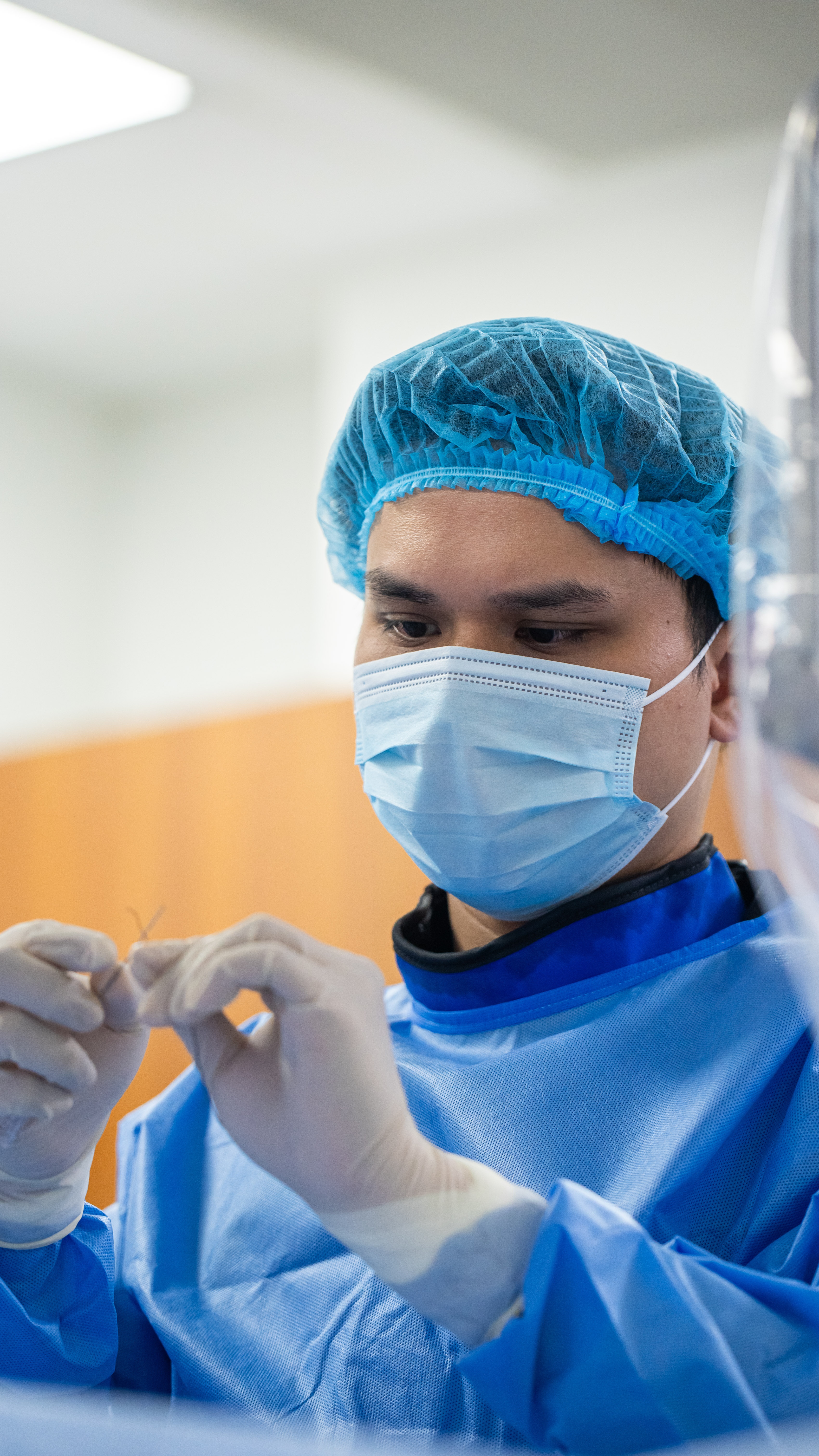 trong phong can thiep nao anh 14