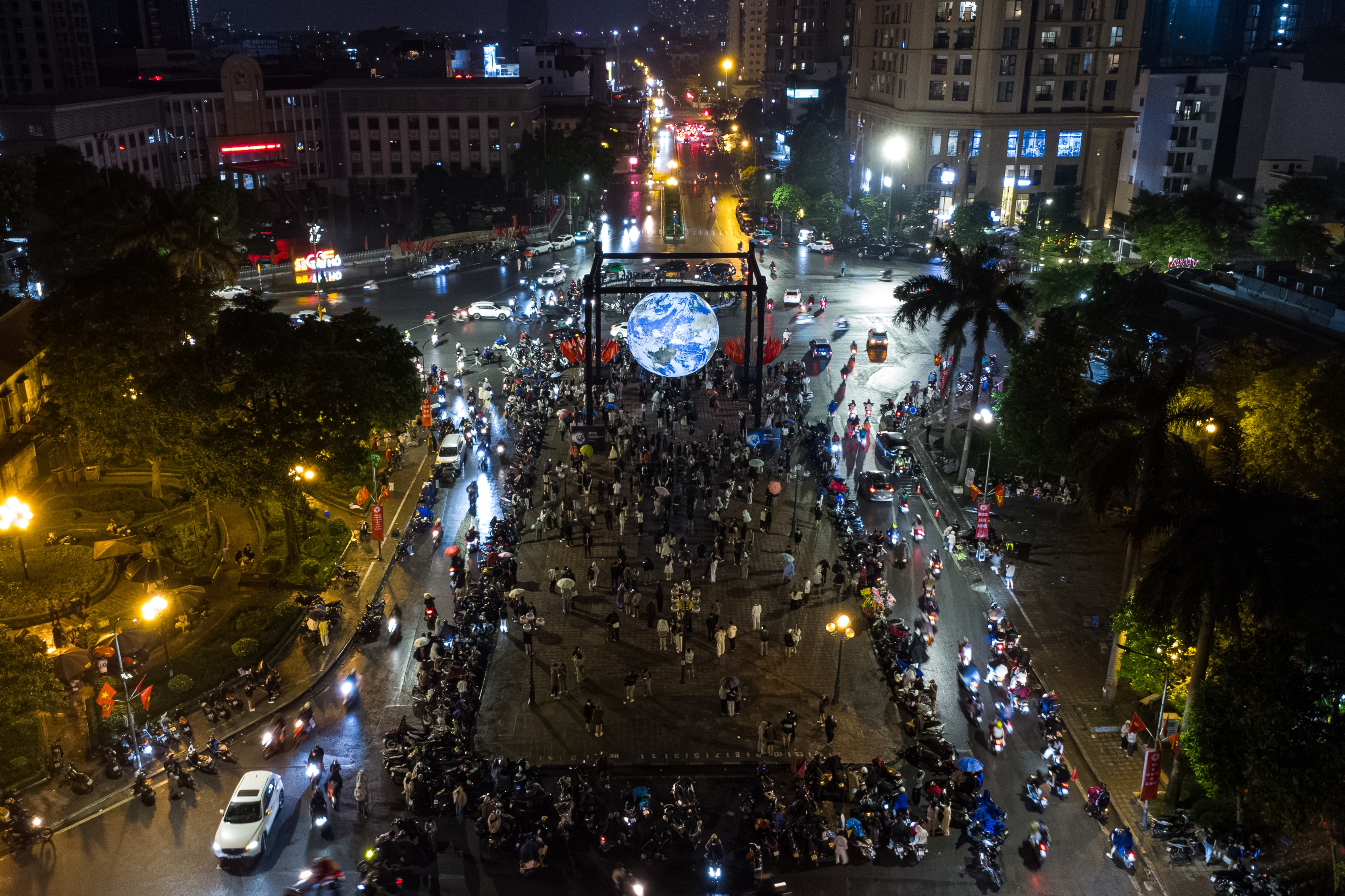 bilde av gigantisk jord 1 hinh trai dat khong lo anh 1