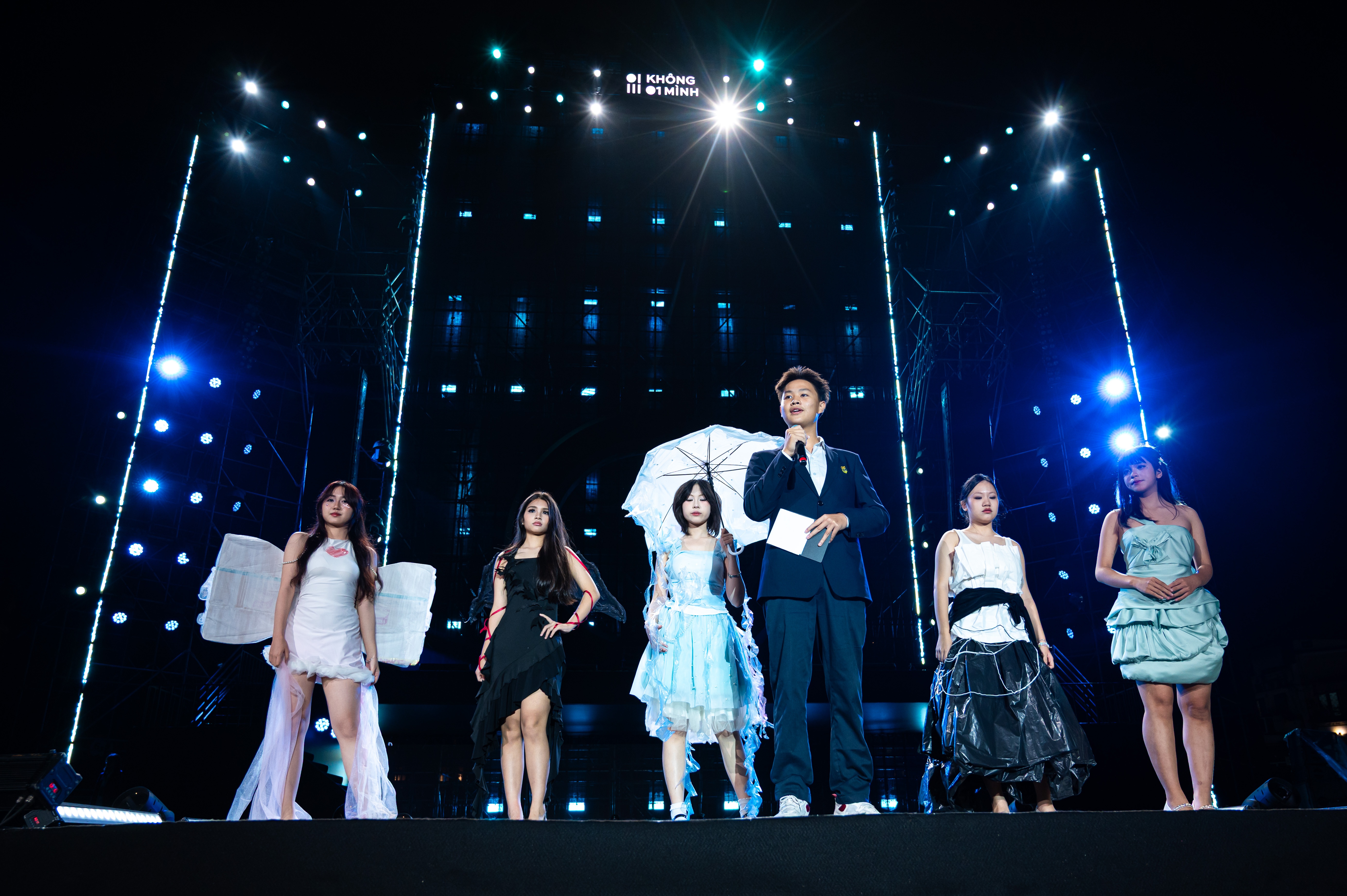 chien dich khong mot minh anh 13