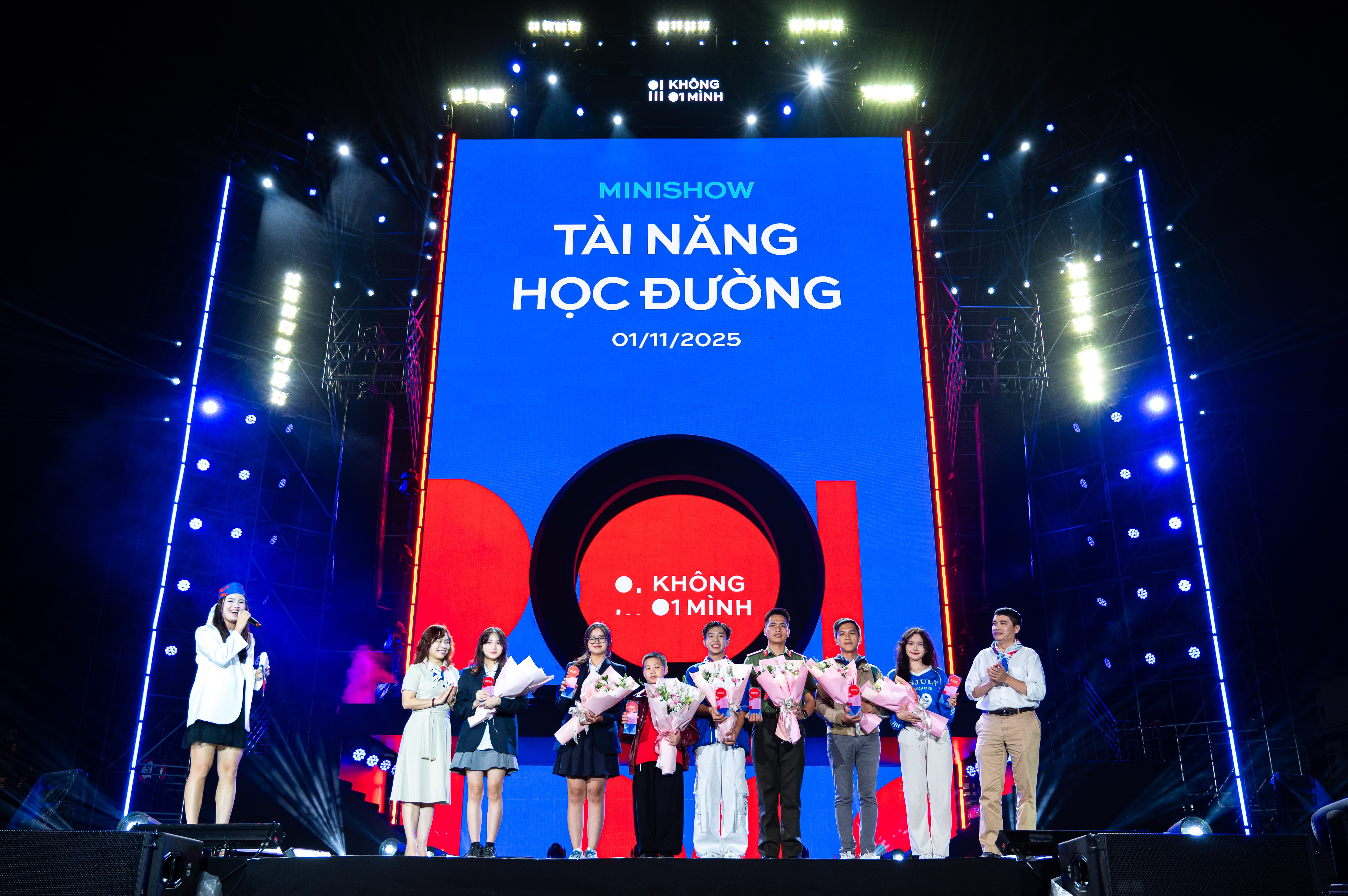 chien dich khong mot minh anh 19