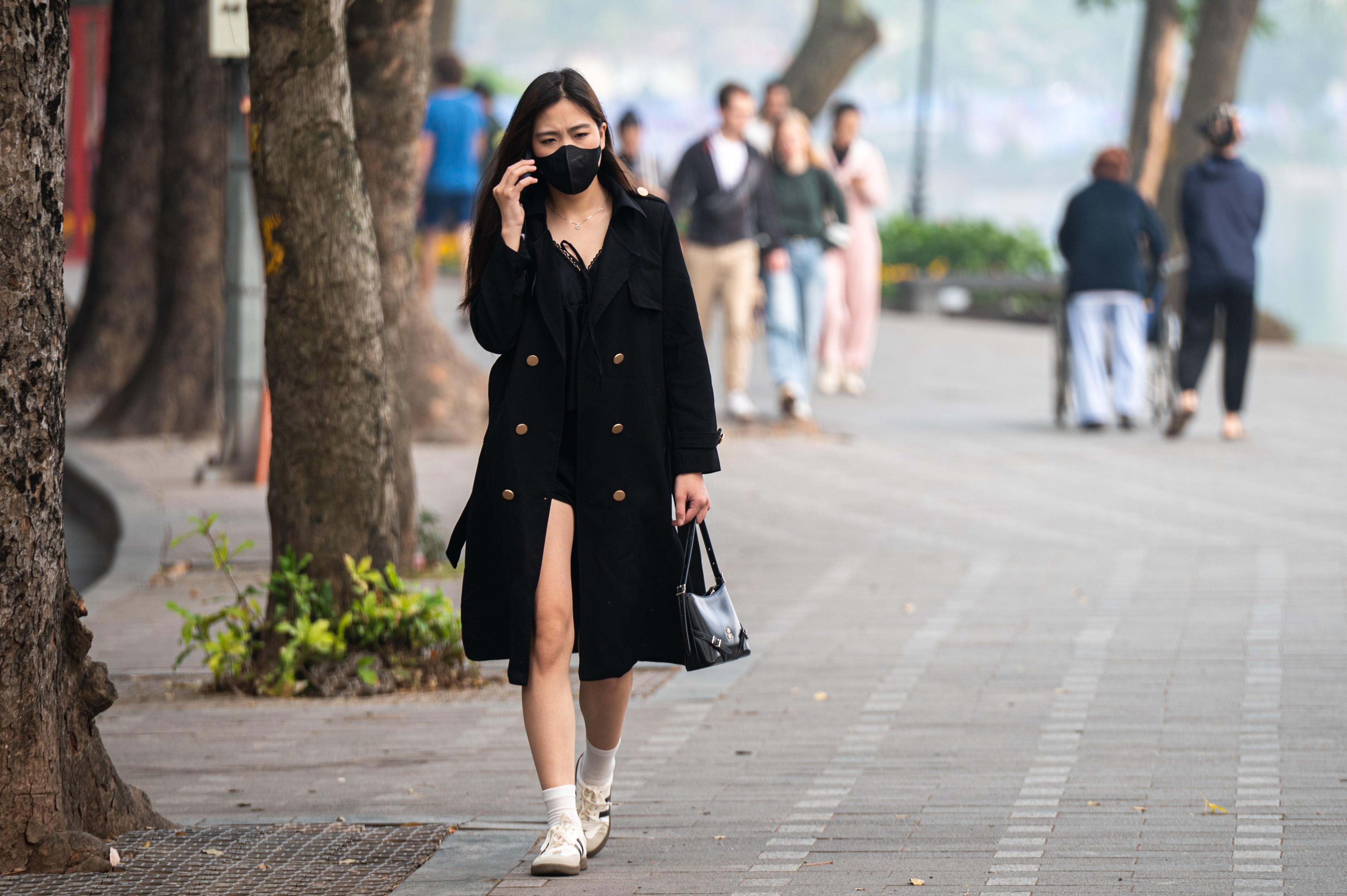 Bo nha Ha Noi, di lam hon 100 km/ngay de tron o nhiem hinh anh