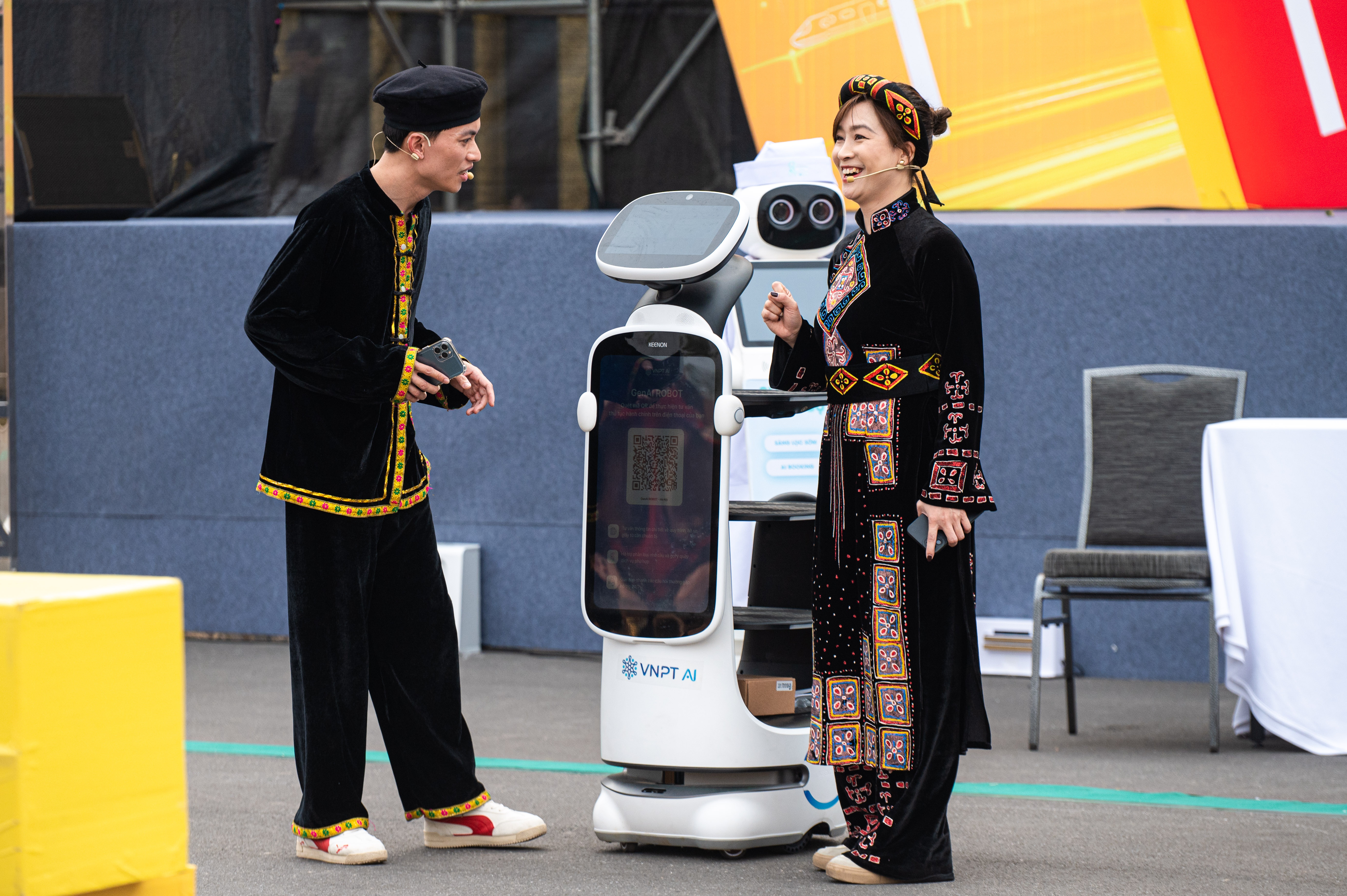 trinh dien do cong nghe anh 9