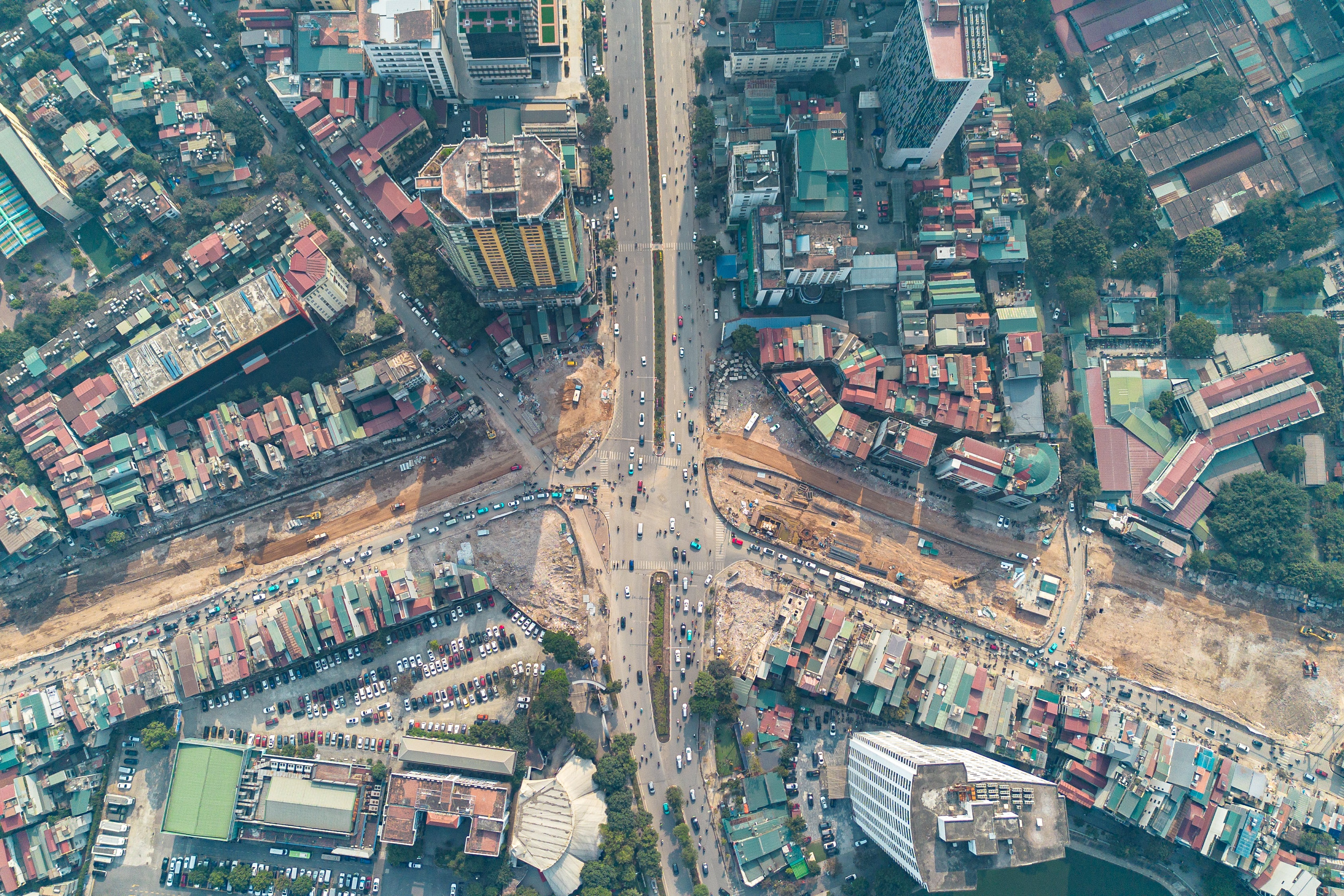 Duong vanh dai 1 doan Hoang Cau - Voi Phuc truoc ngay thong tuyen hinh anh