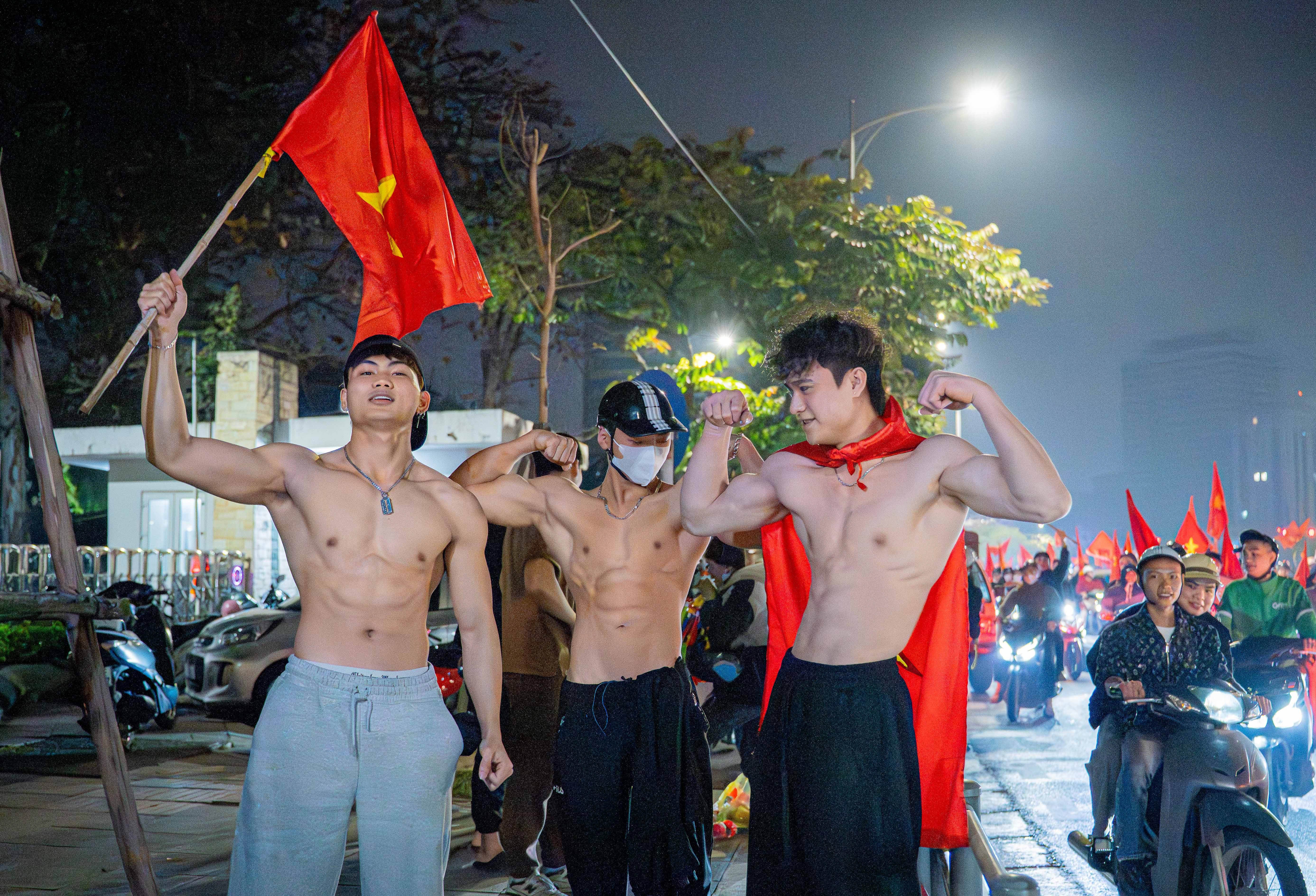 Di bao U23 Viet Nam anh 18