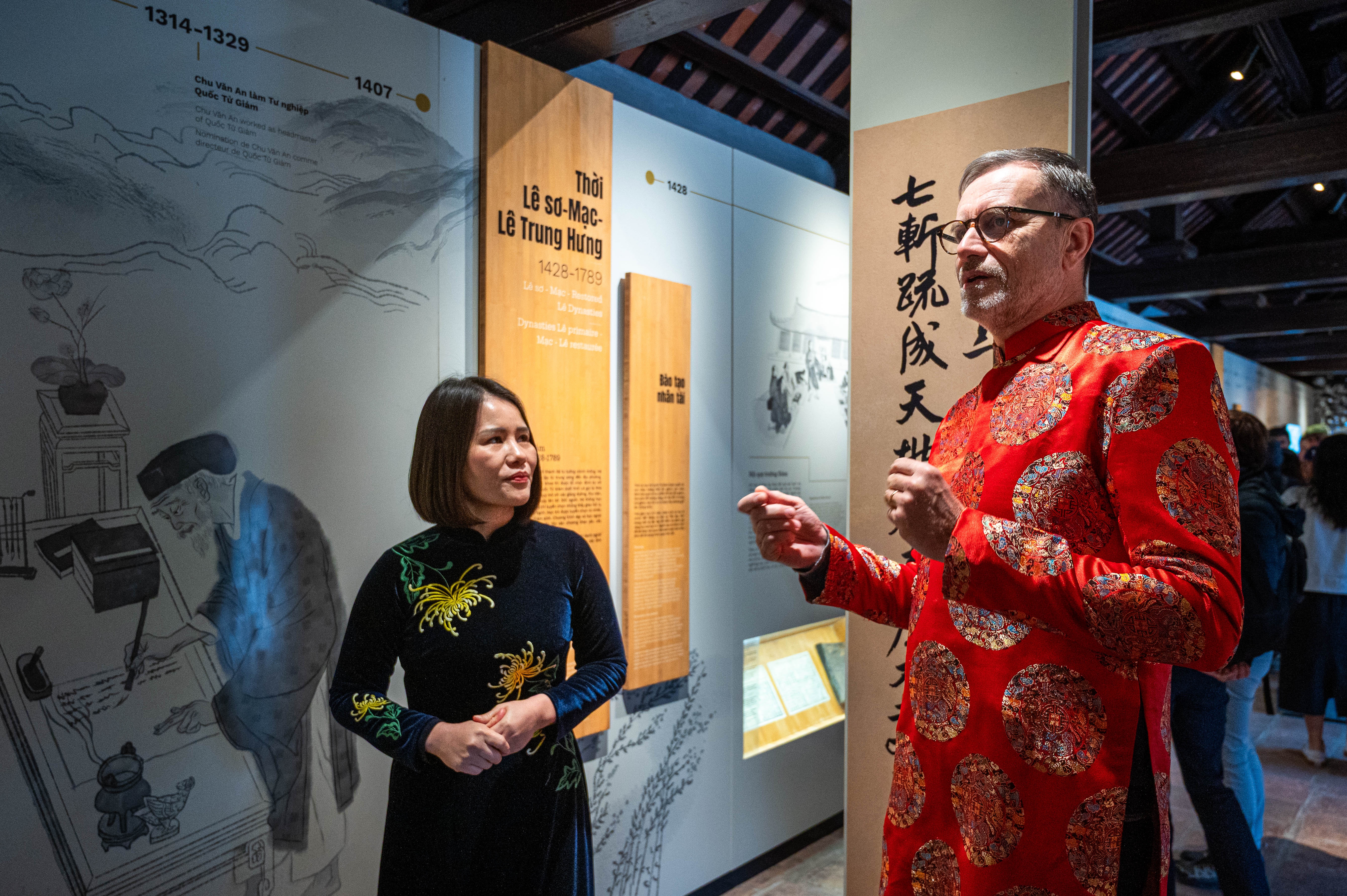 dai su quan nuoc phap anh 7