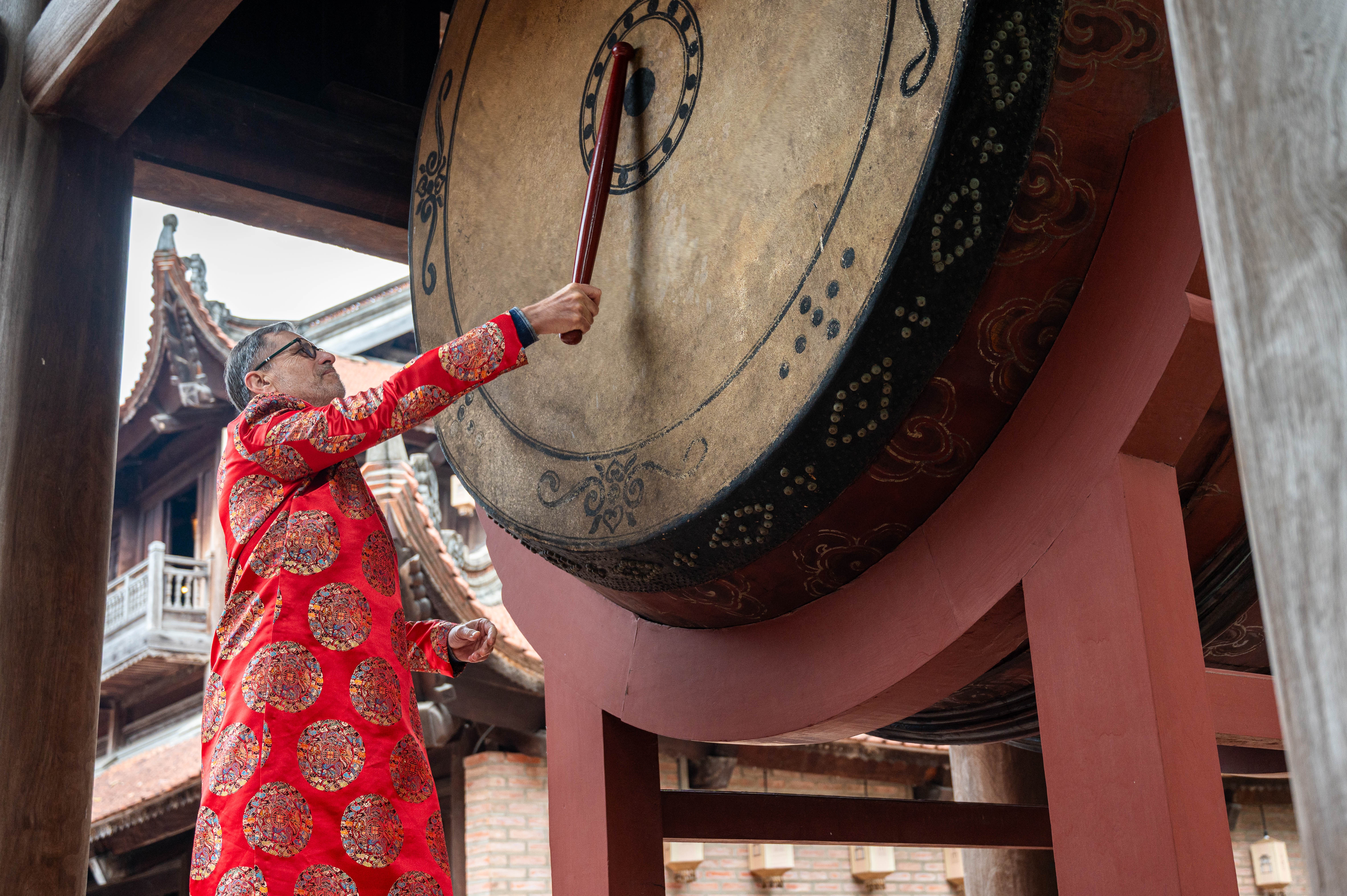 dai su quan nuoc phap anh 11