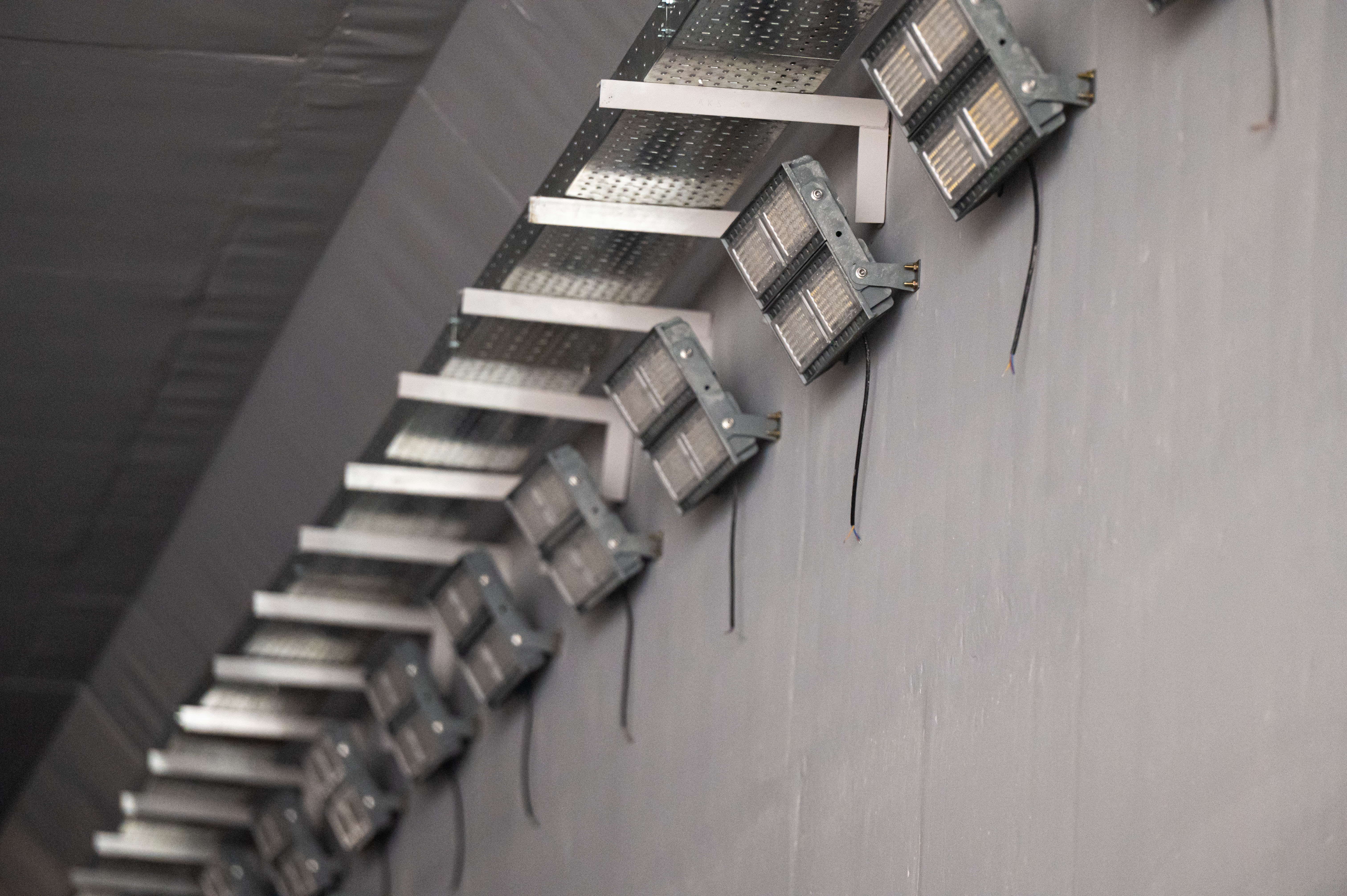 tuyen ham chui kim dong anh 12