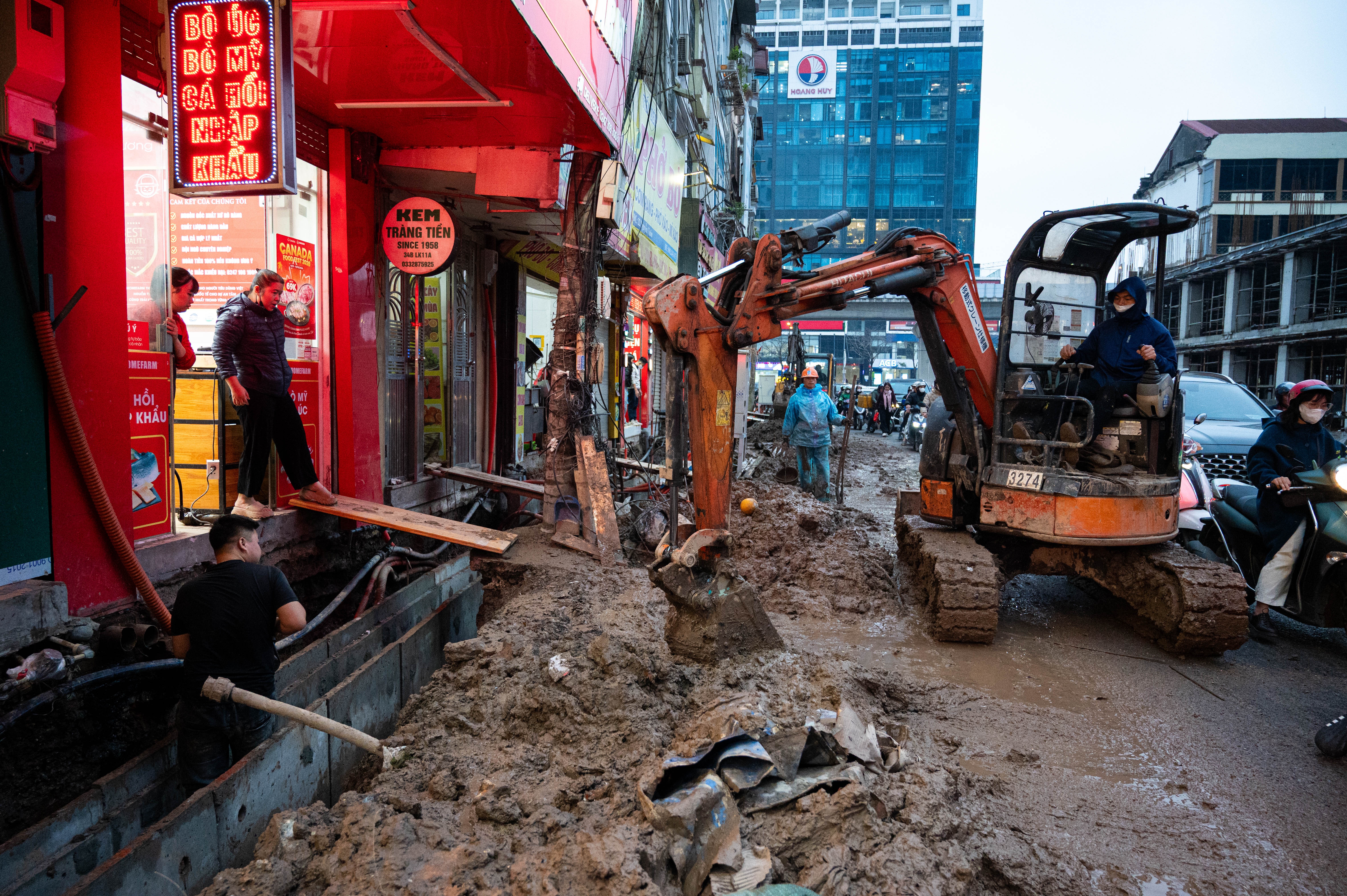 mo rong duong nguyen tuan anh 4