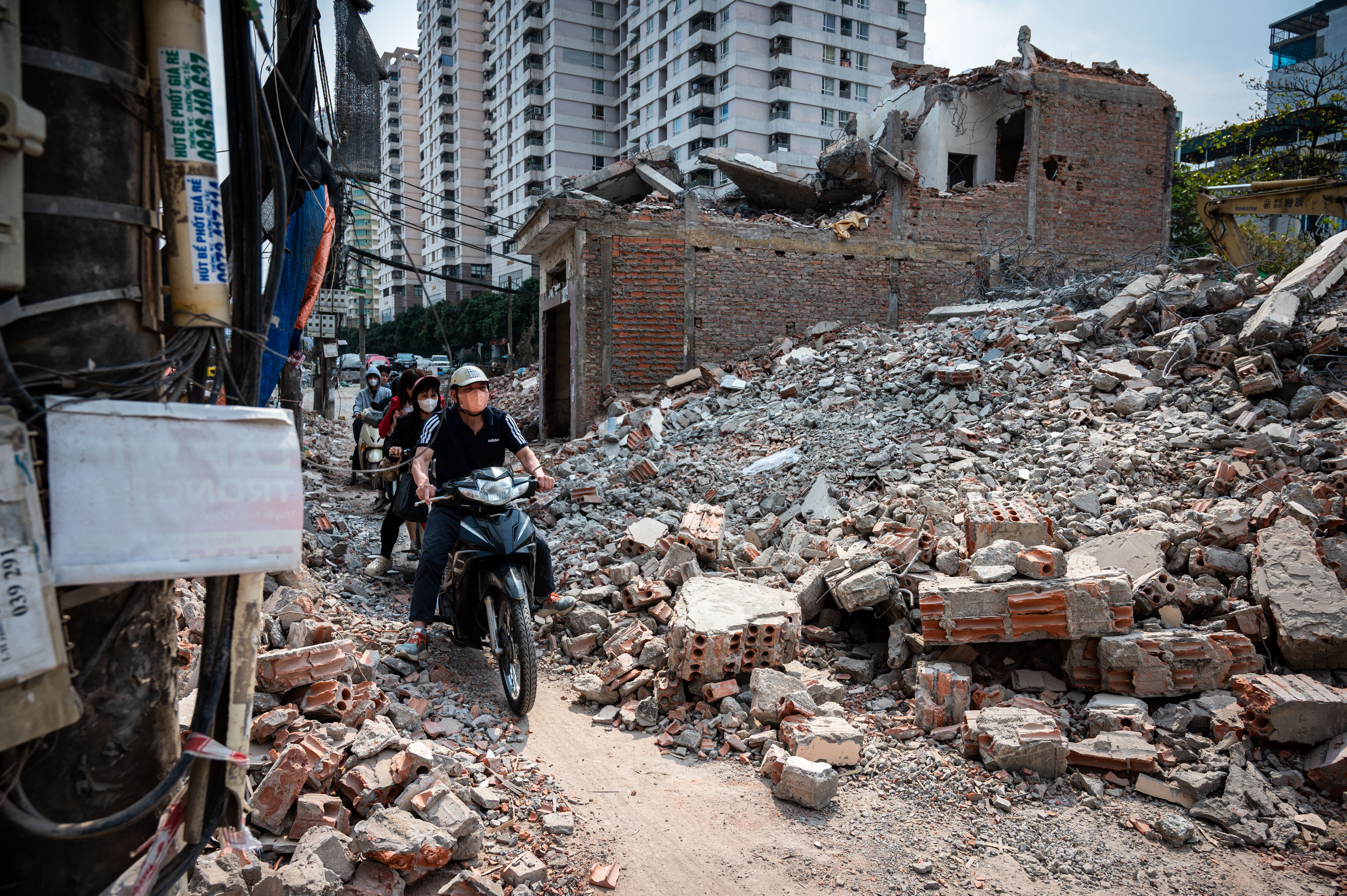 thi cong vanh dai 2, 5 anh 6